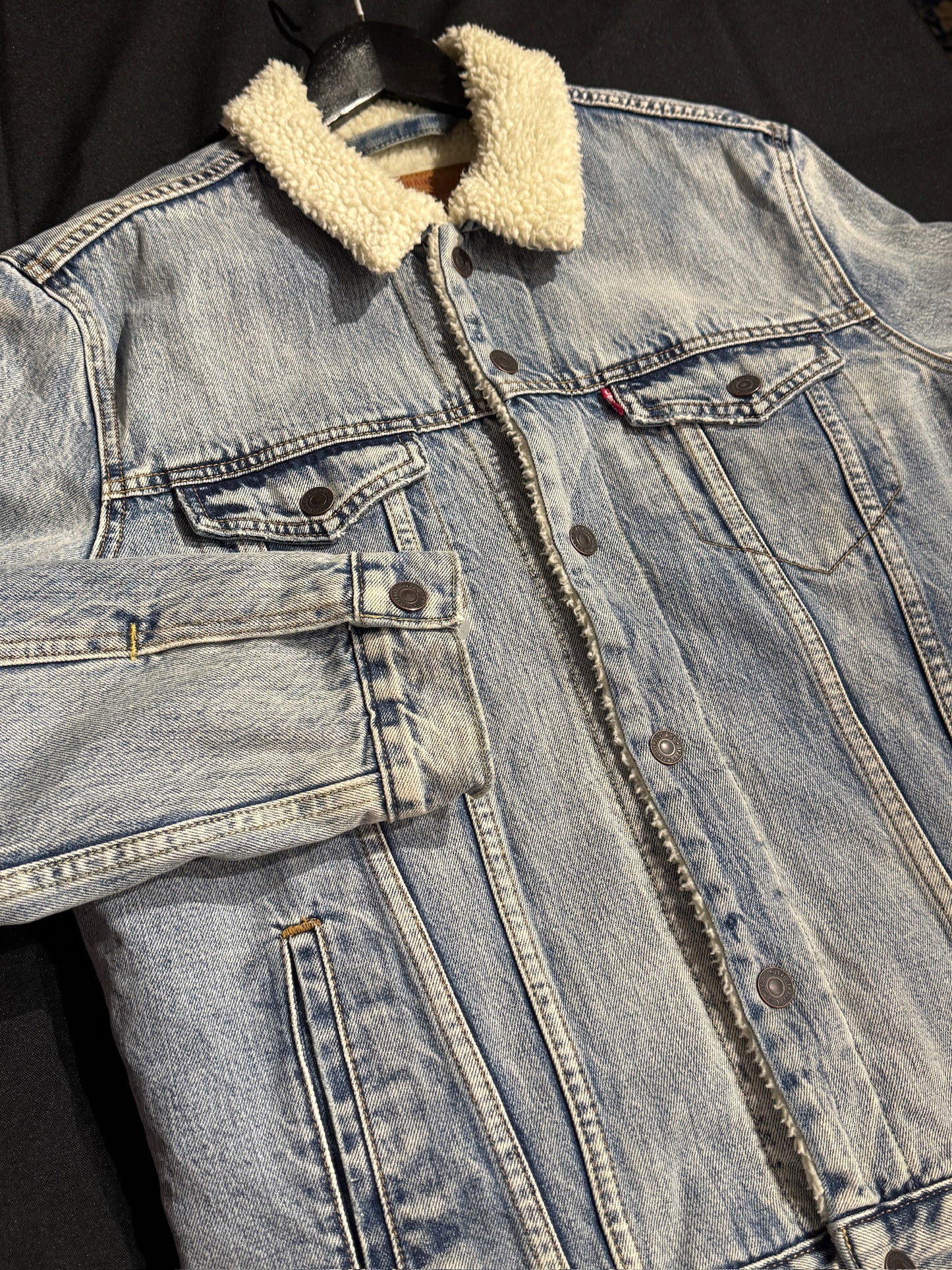 LEVI'S SHERPA LIGHT BLUE DENIM JACKET SZ: M