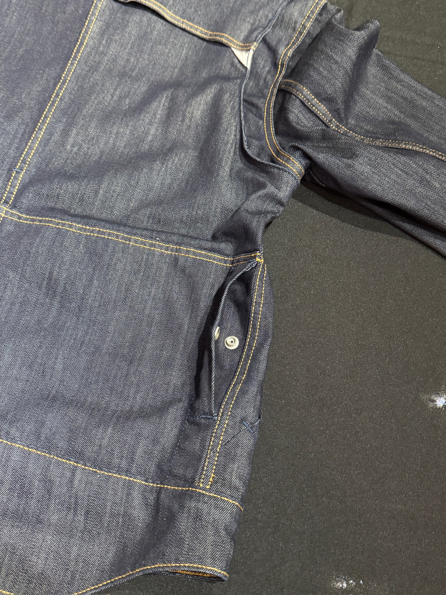 LEVI'S COMMUTER TRUCKER DENIM JACKET SZ: M