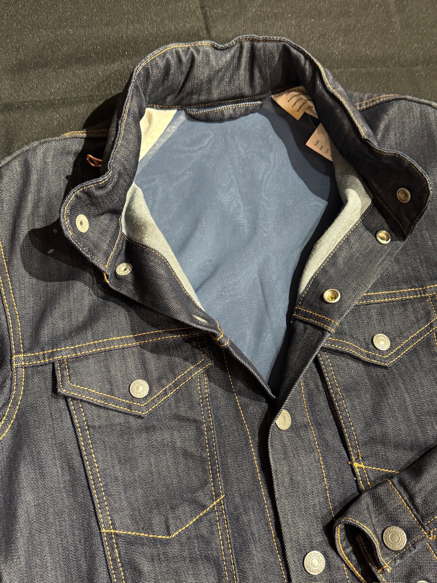 LEVI'S COMMUTER TRUCKER DENIM JACKET SZ: M