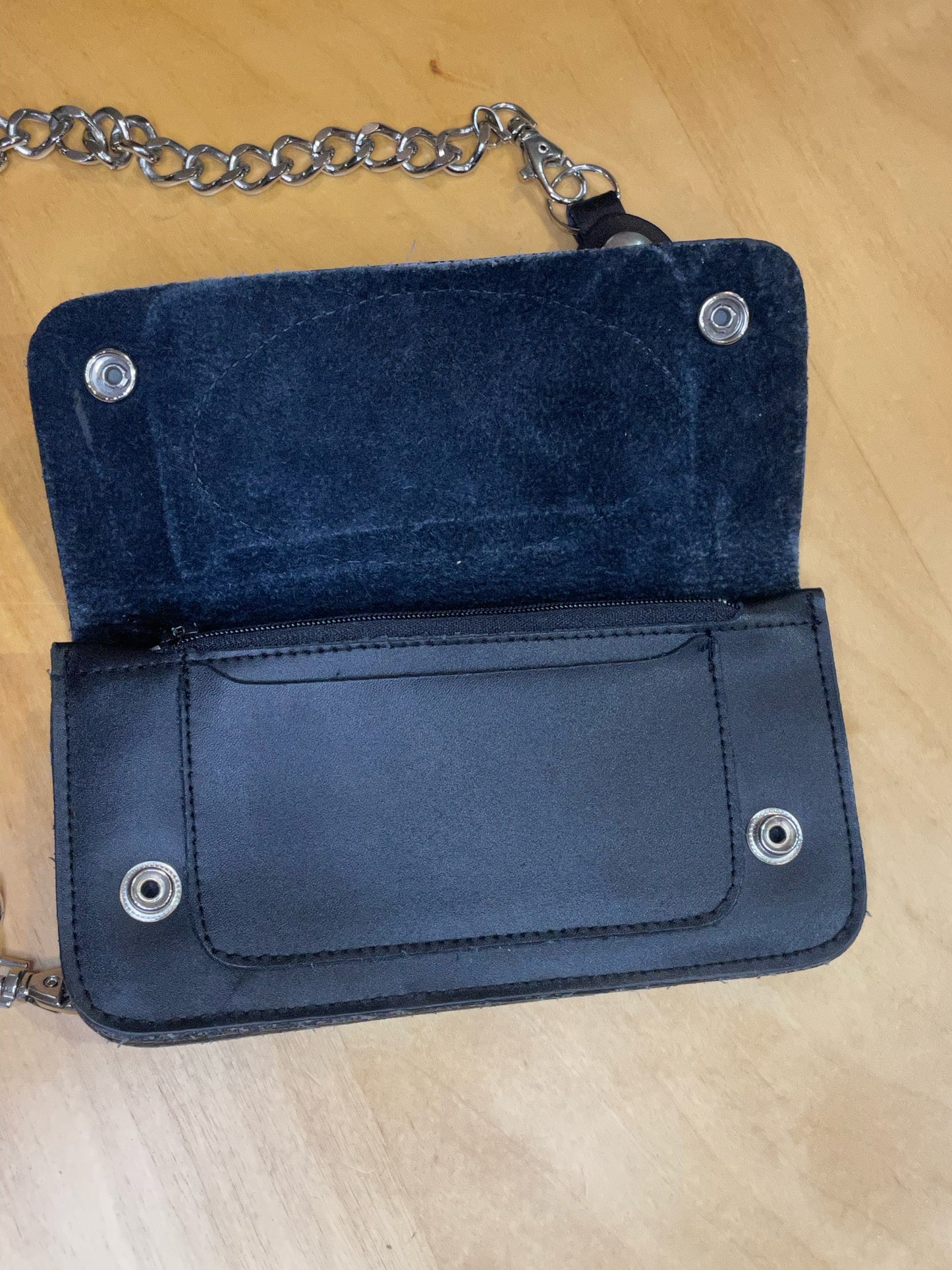 VICTORY MOTORCYCLES LEATHER BIKER WALLET