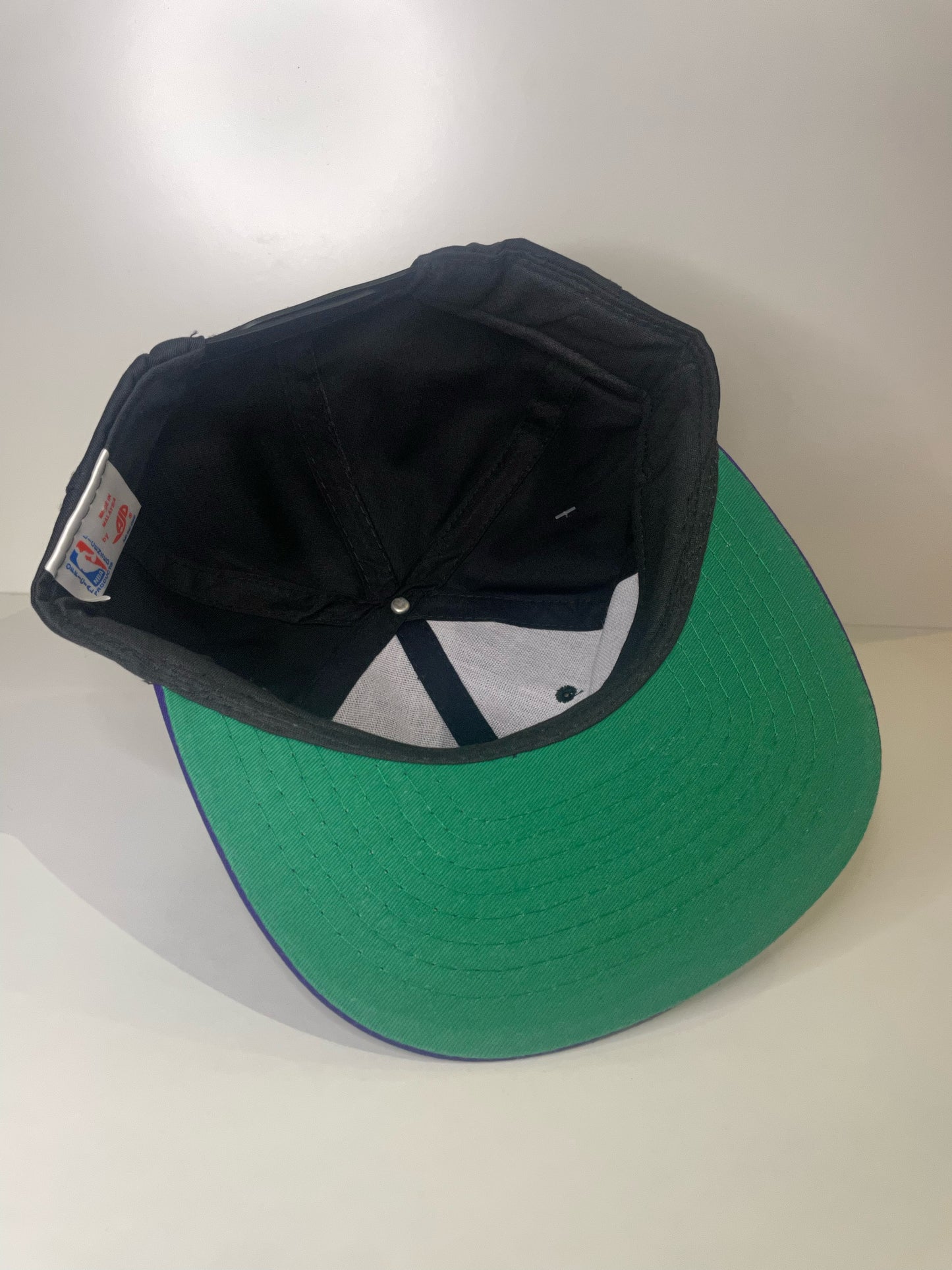 "DS" VINTAGE 90s PHOENIX SUNS AJD SNAPBACK CAP HAT