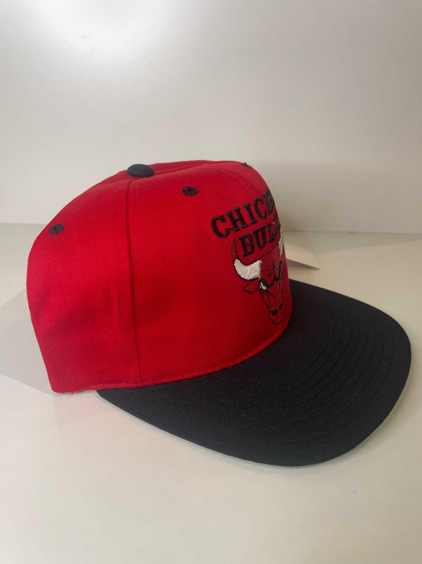 "DS" VINTAGE 90s CHICAGO BULLS AJD SNAPBACK CAP HAT