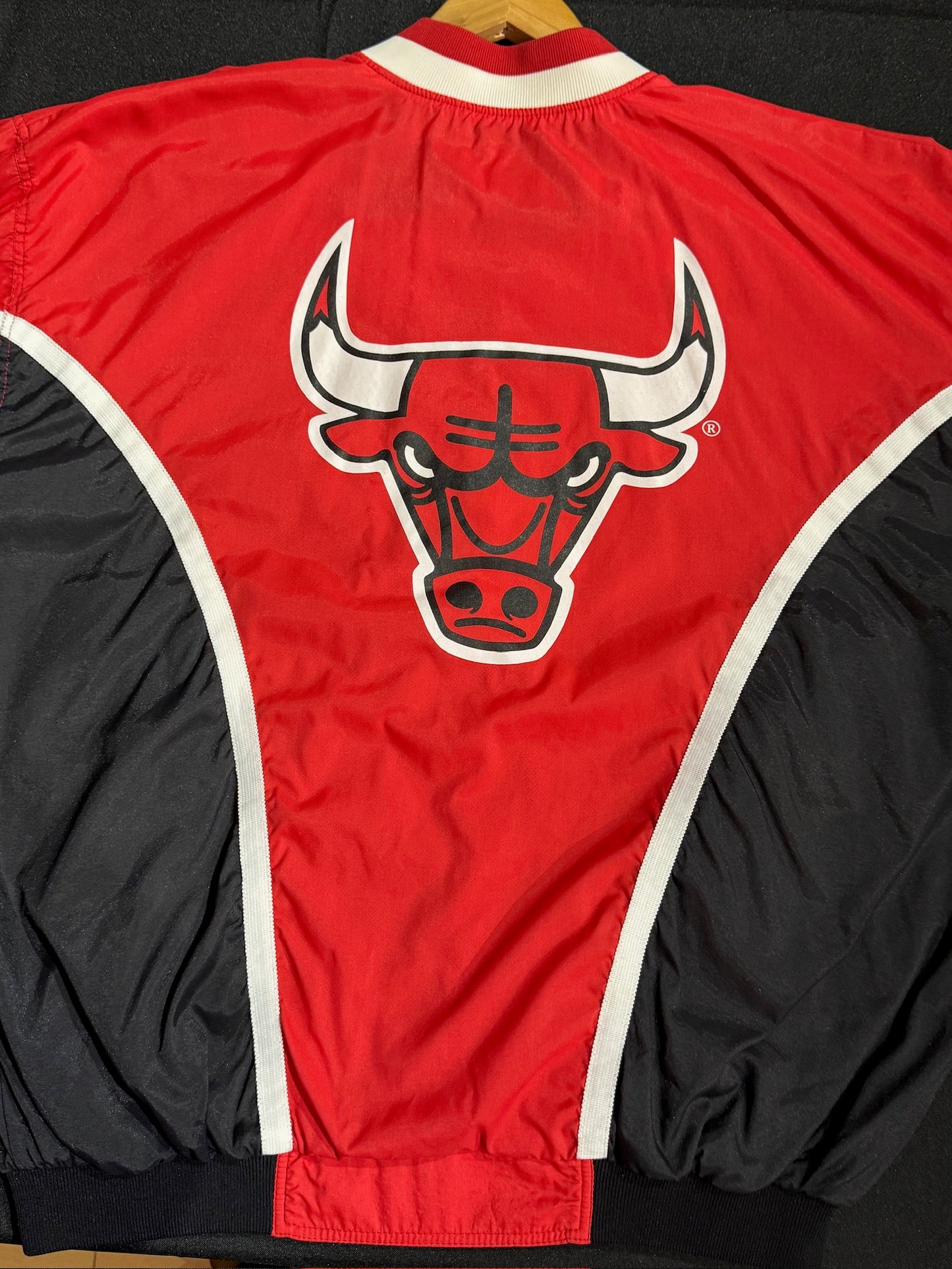 VINTAGE 90s CHAMPION CHICAGO BULLS COMPLETE WARM UP SHOOTING JACKET & PANTS SZ: L