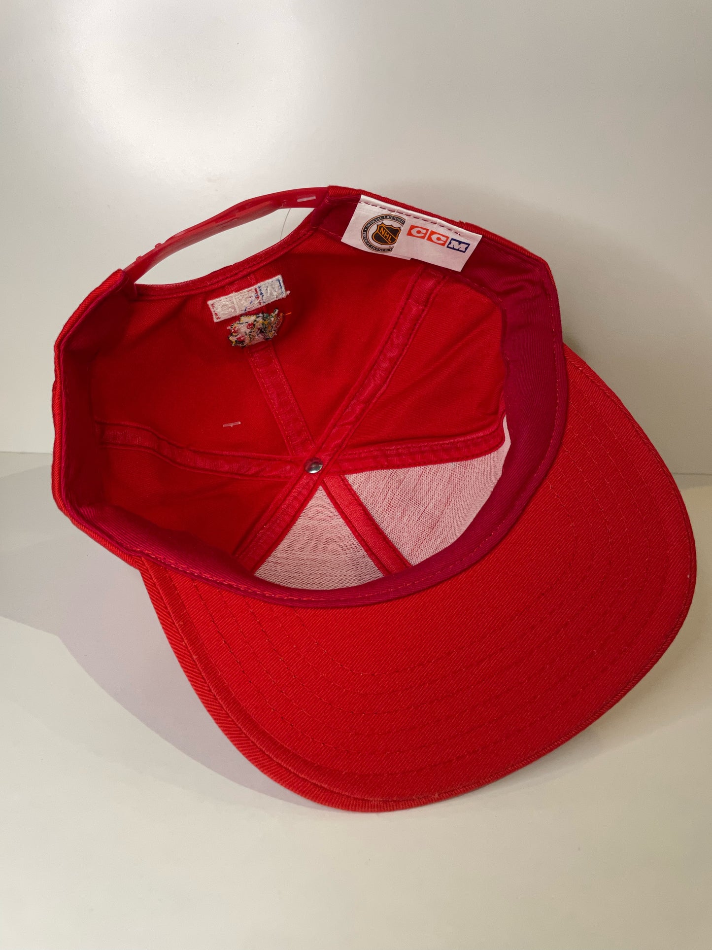 "DS" VINTAGE 90s CHICAGO BLACKHAWKS CCM SNAPBACK CAP HAT