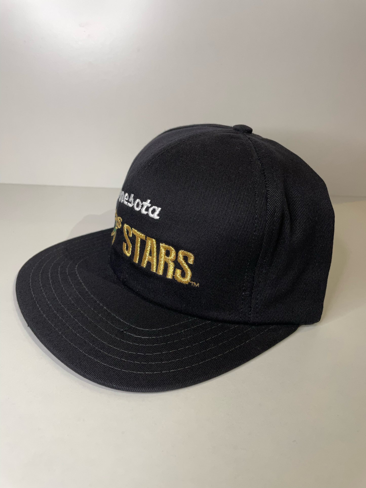 "DS" VINTAGE 90s MINNESOTA STARS CCM SNAPBACK CAP HAT