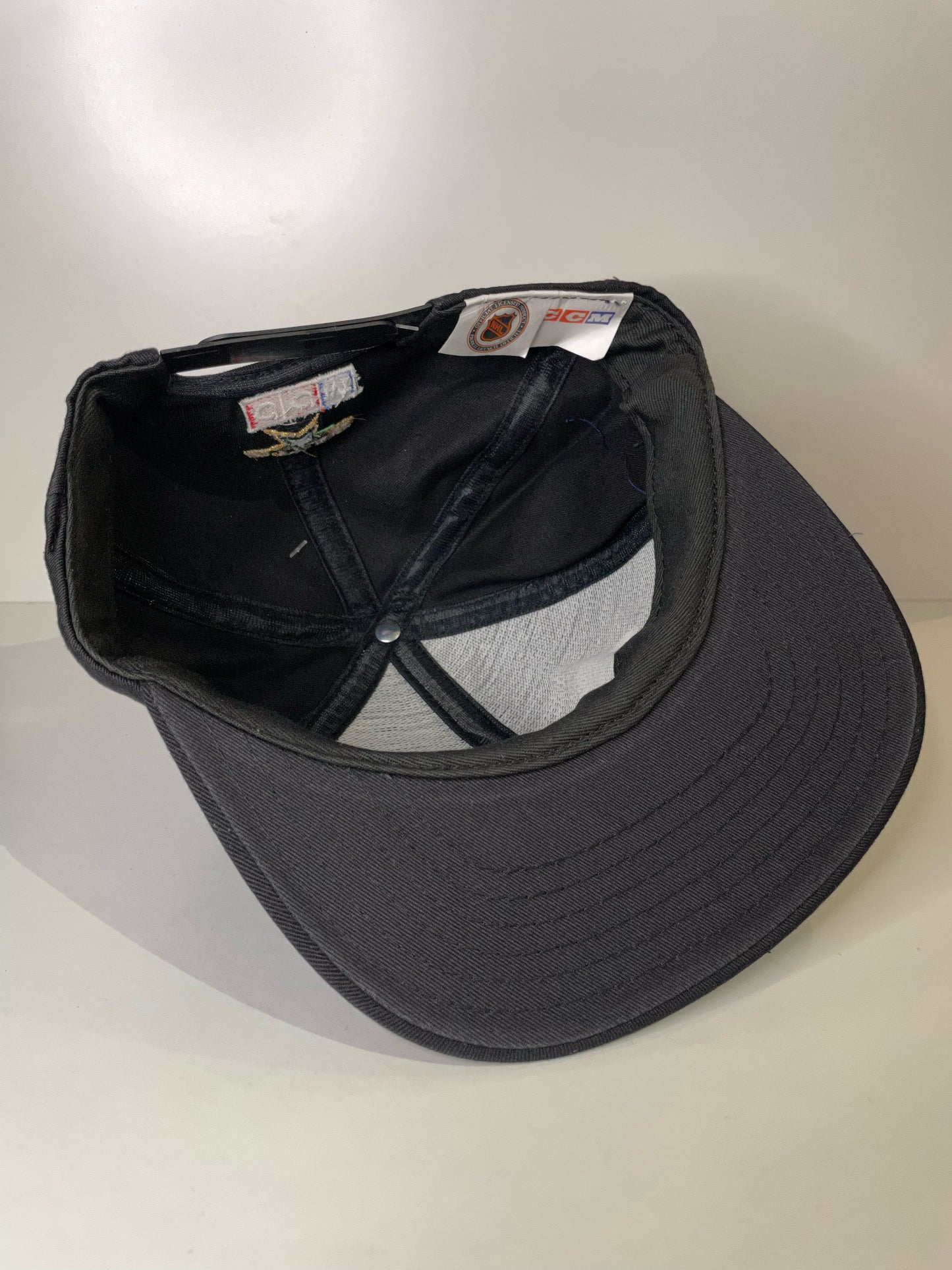 "DS" VINTAGE 90s MINNESOTA STARS CCM SNAPBACK CAP HAT