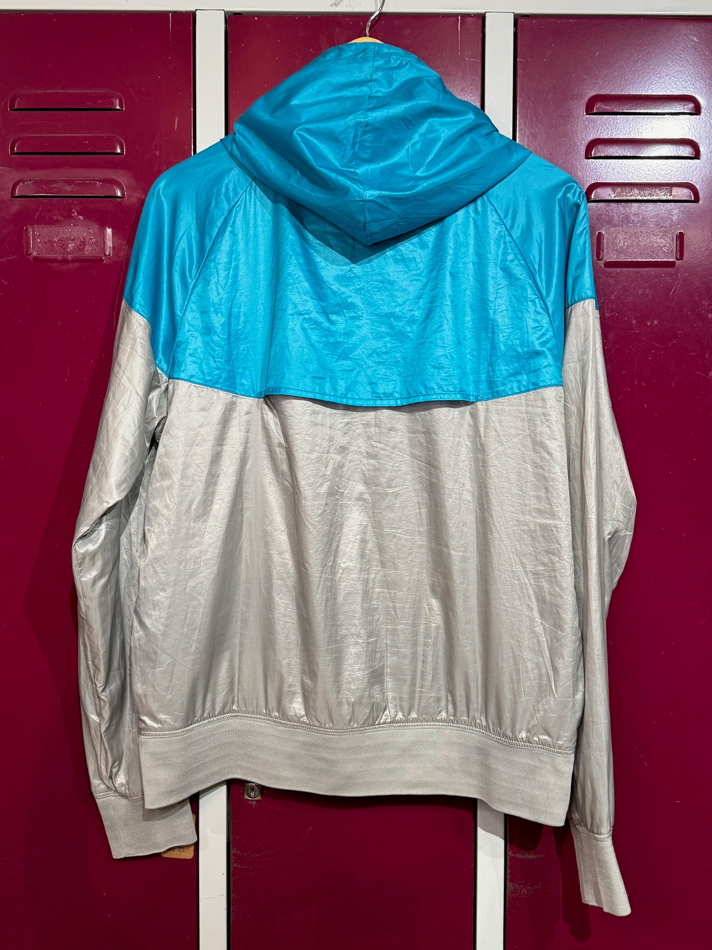 NIKE SPORTSWEAR WINDBREAKER JACKET  SZ: M