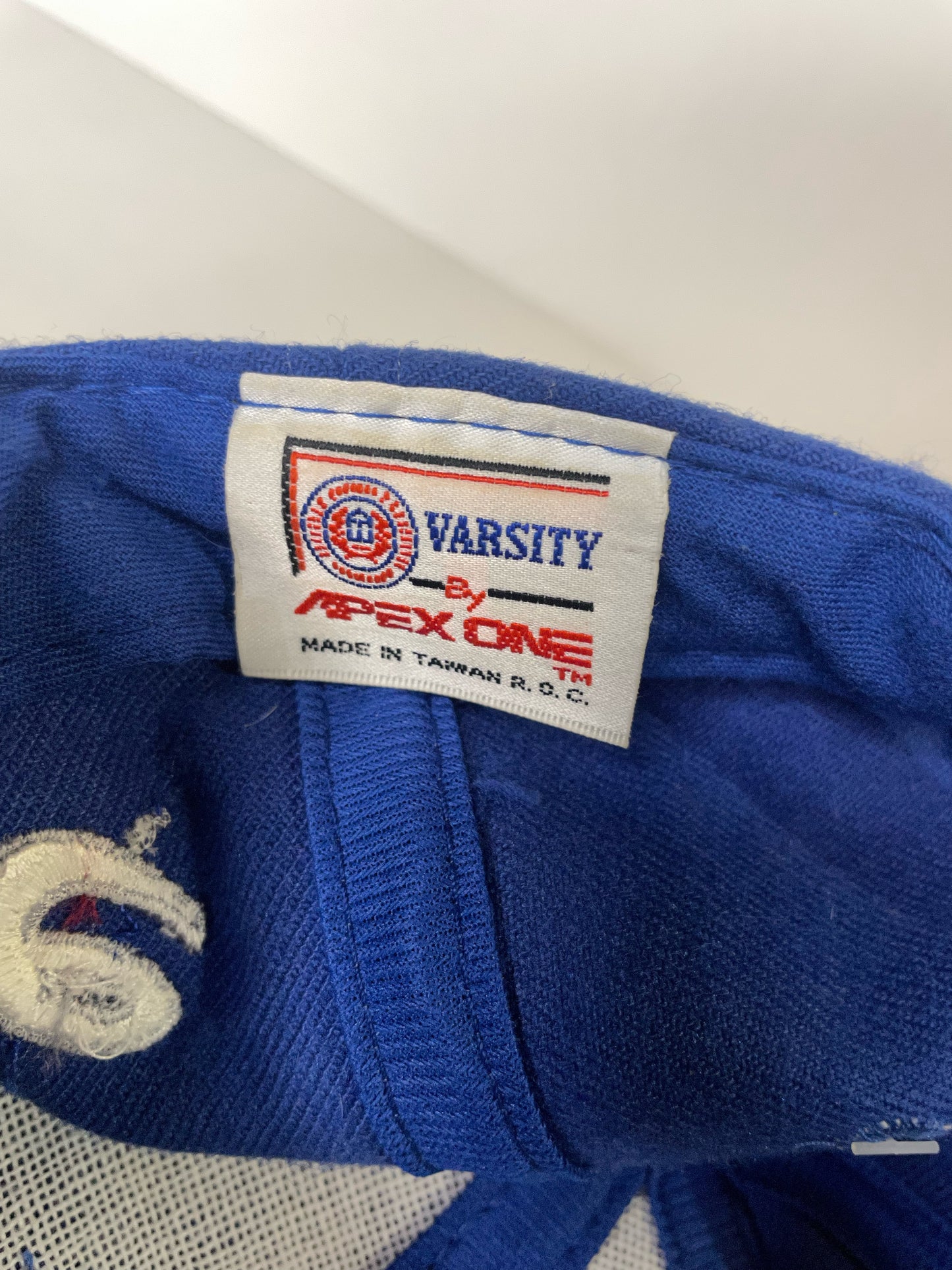 VINTAGE 90s DUKE BLUE DEVILS APEX ONE SNAPBACK CAP HAT