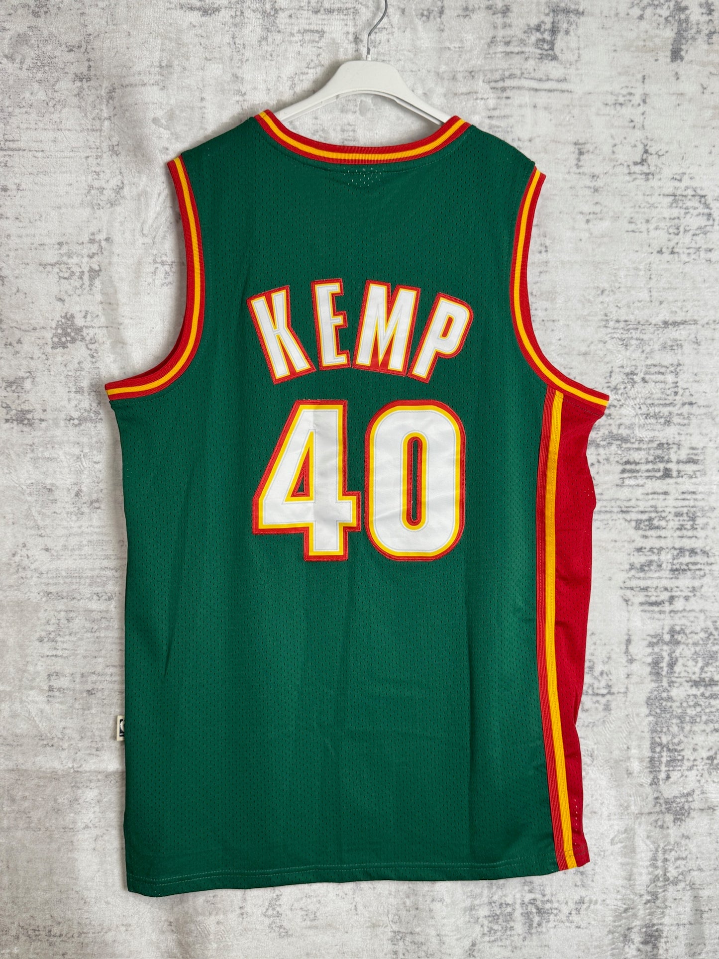 MITCHELL & NESS SEATTLE SUPERSONICS "SHAWN KEMP" NBA JERSEY SZ: 48-XL