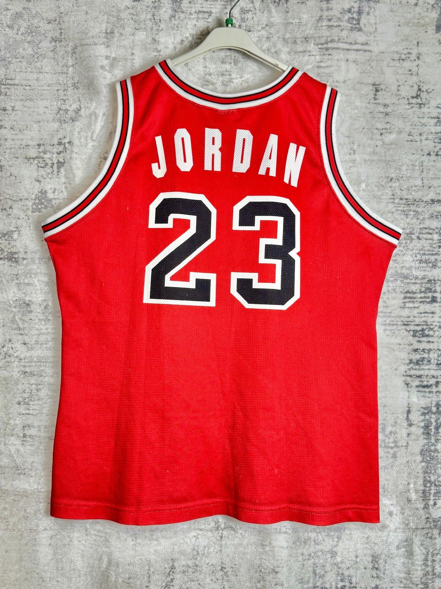VINTAGE 90s CHAMPION CHICAGO BULLS "MICHAEL JORDAN" NBA JERSEY SZ: XL