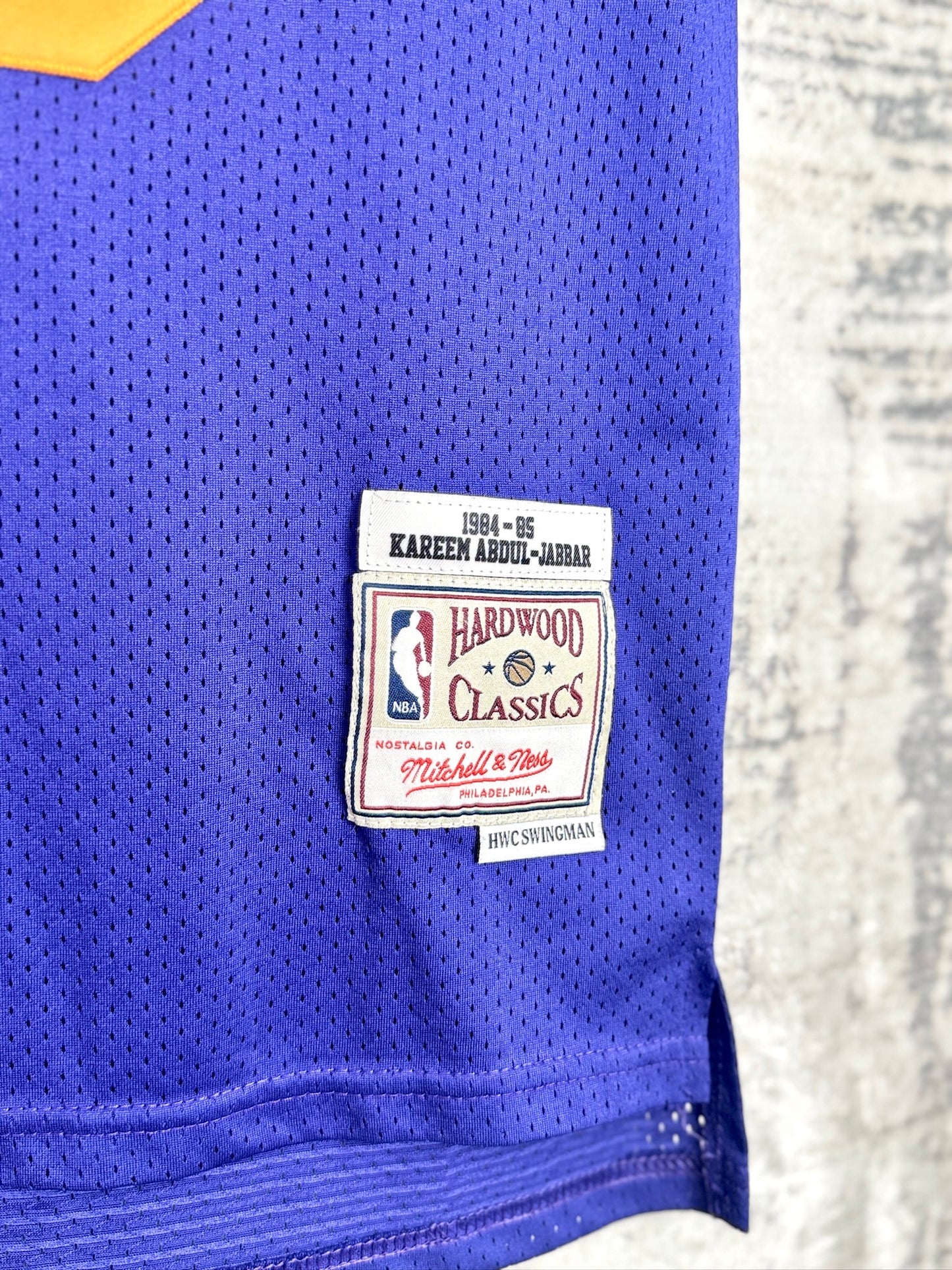MITCHELL & NESS LOS ANGELES LAKERS "KAREEM ABDUL-JABBAR" NBA JERSEY SZ: 36 - S