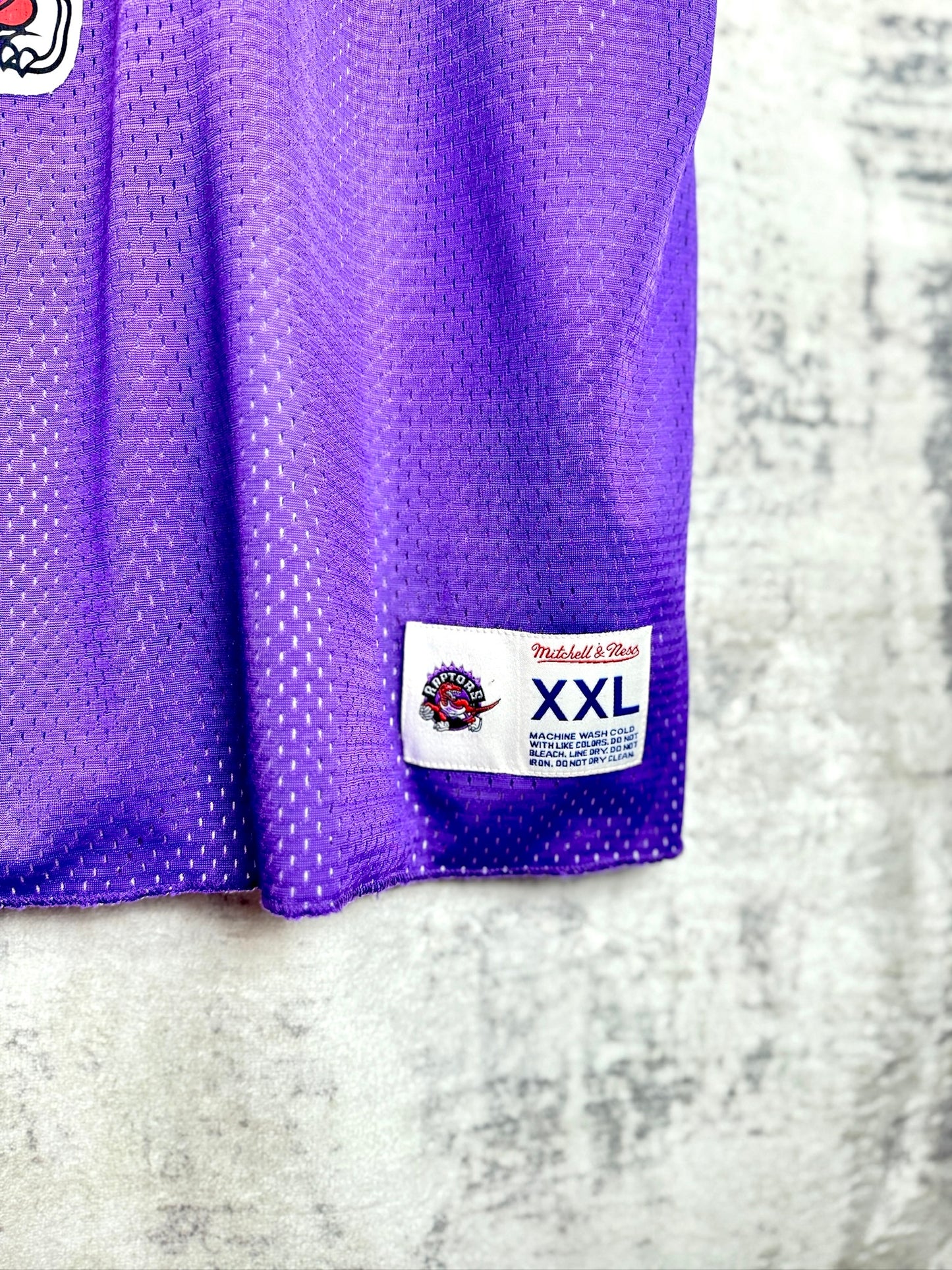 REVERSIBLE MITCHELL & NESS TORONTO RAPTORS NBA JERSEY SZ: XXL