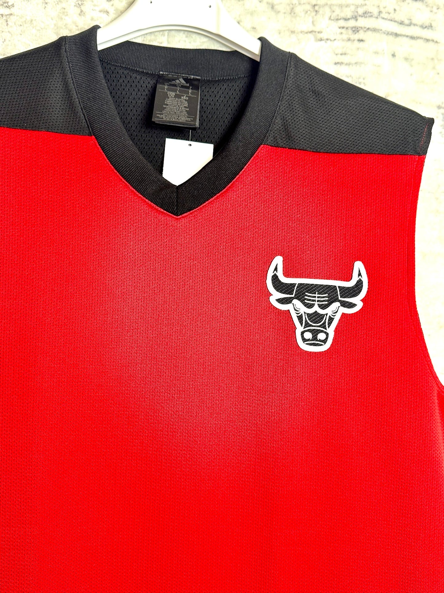 ADIDAS CHICAGO BULLS NBA JERSEY SZ: L