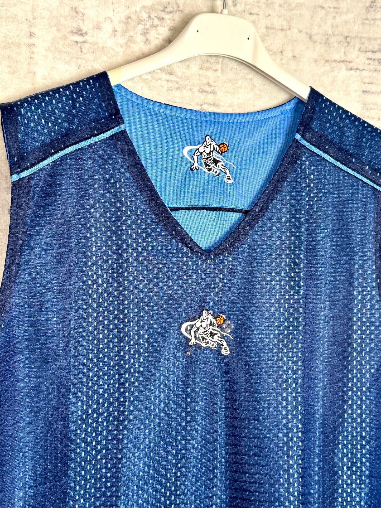 Y2K REVERSIBLE AND1 BASKETBALL JERSEY SZ: XXL