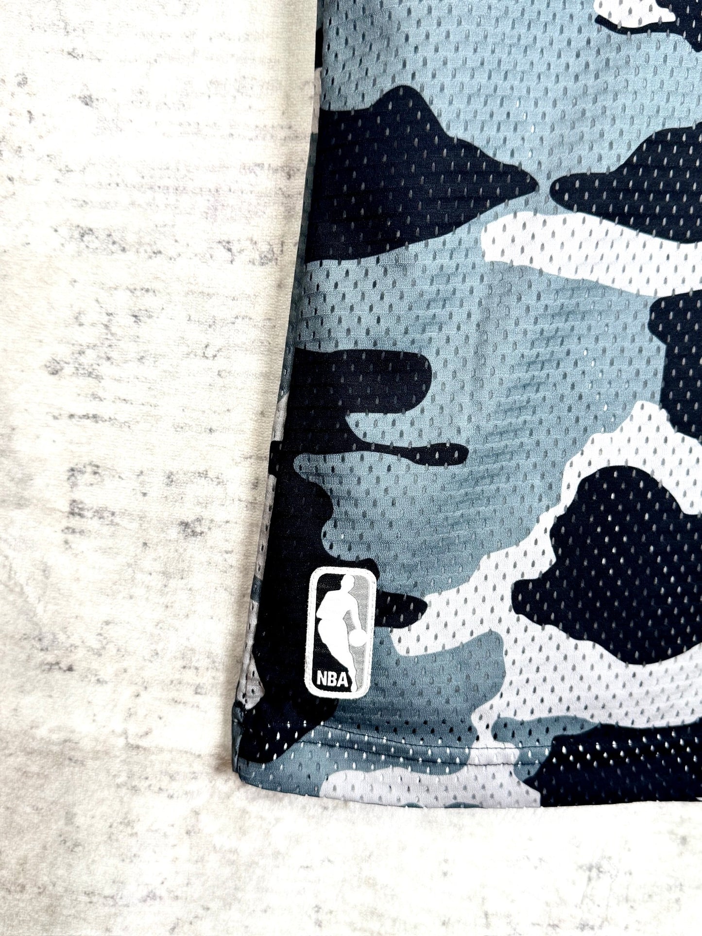 ADIDAS BROOKLYN NETS CAMO BASKETBALL JERSEY SZ: L