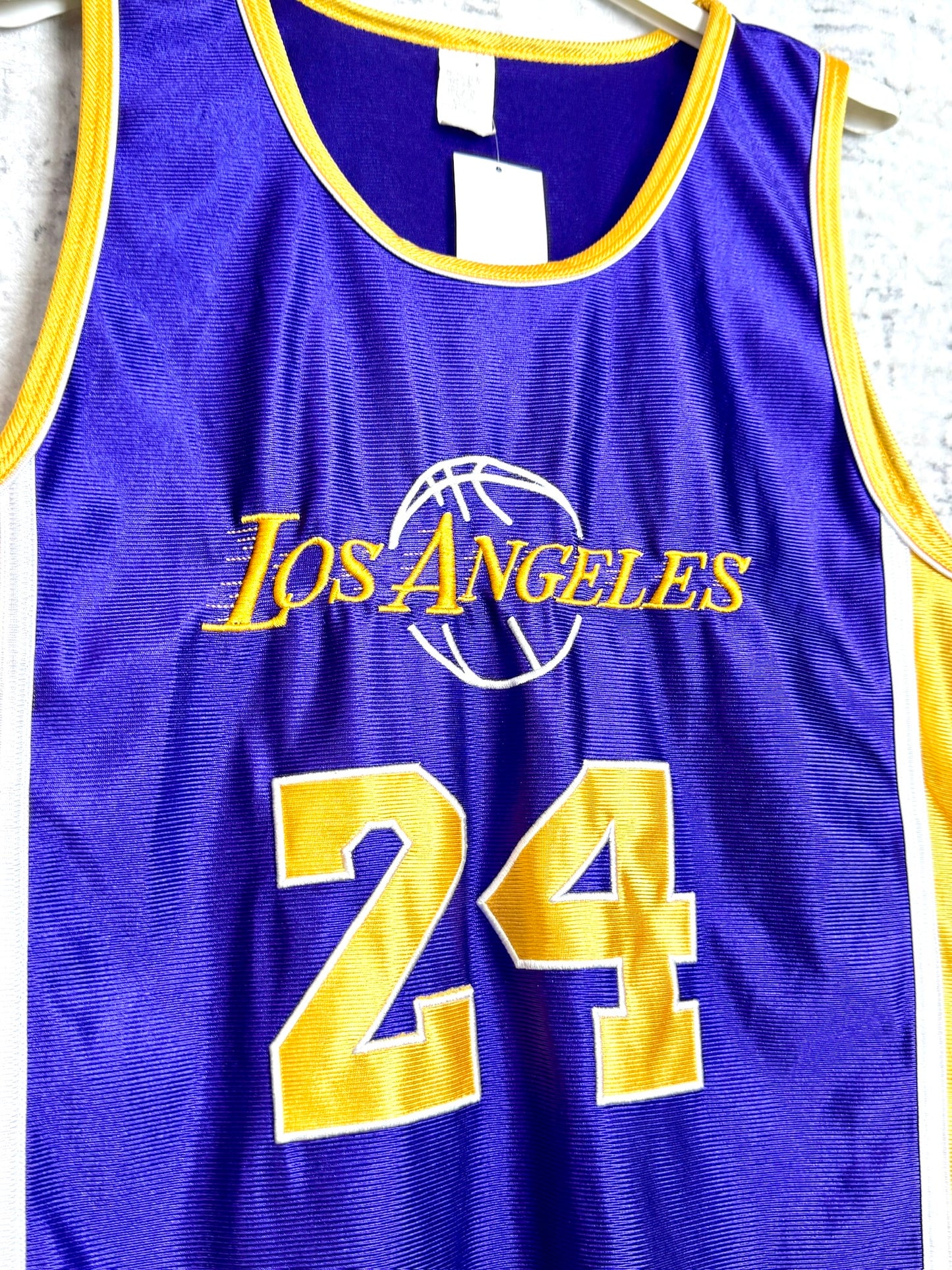 LOS ANGELES LAKERS "BRYANT" NBA JERSEY SZ: S