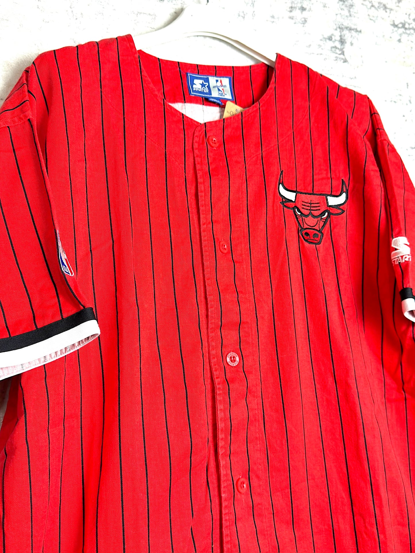 VINTAGE 90s CHICAGO BULLS PINSTRIPE NBA BASEBALL JERSEY SZ: L