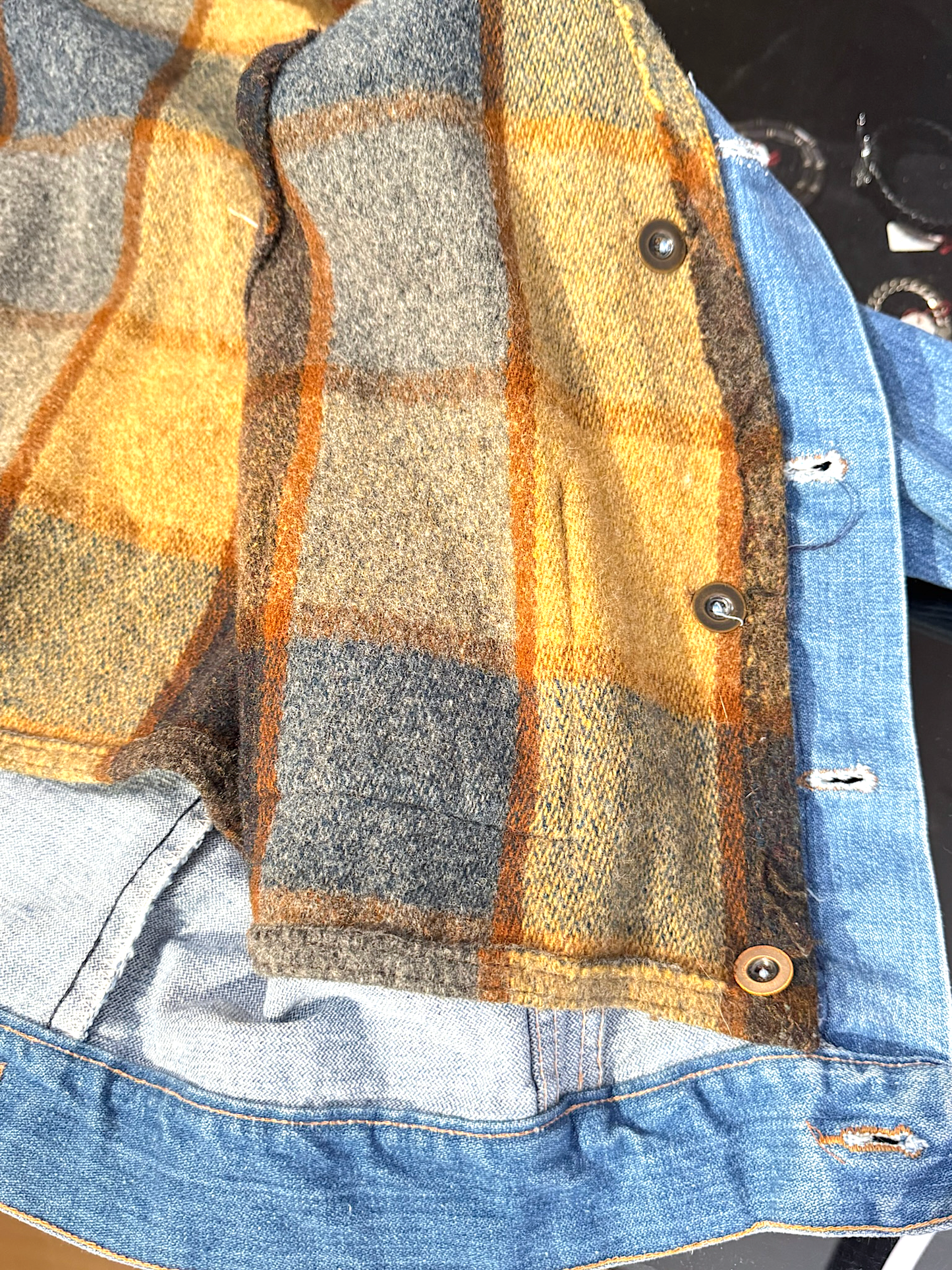 VINTAGE WRANGLER RANCH "REMOVABLE LINING" DENIM JACKET SZ: 46