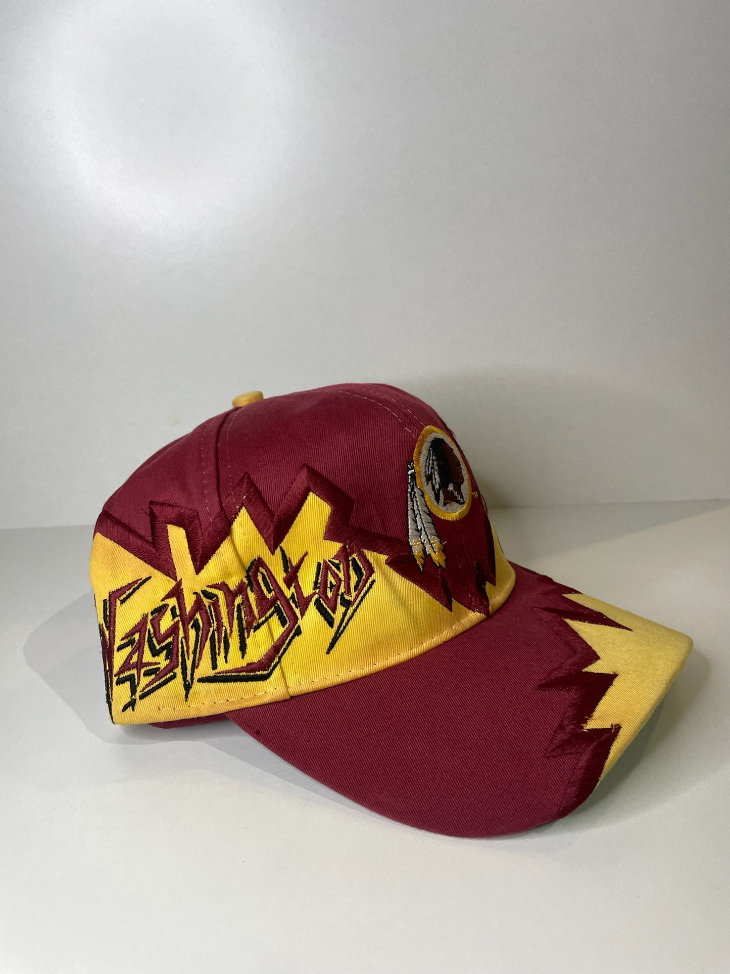 VINTAGE 90s WASHINGTON REDSKINS DREW PEARSON JAGGED GRAFFITI SNAPBACK CAP HAT