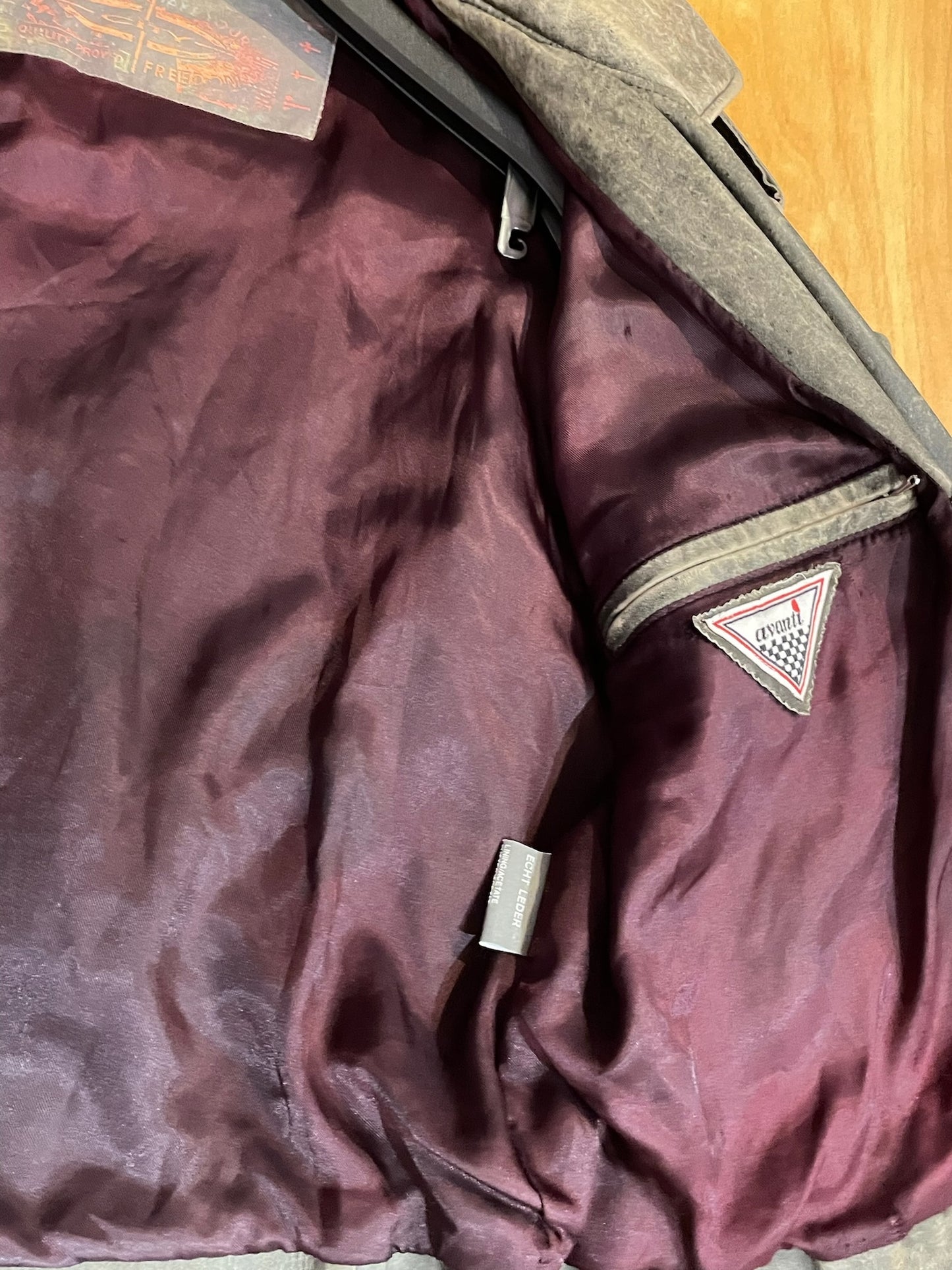 VINTAGE AVANTI "FRONTLINE" MOTORCYCLE BIKER LEATHER JACKET SZ: 48/50