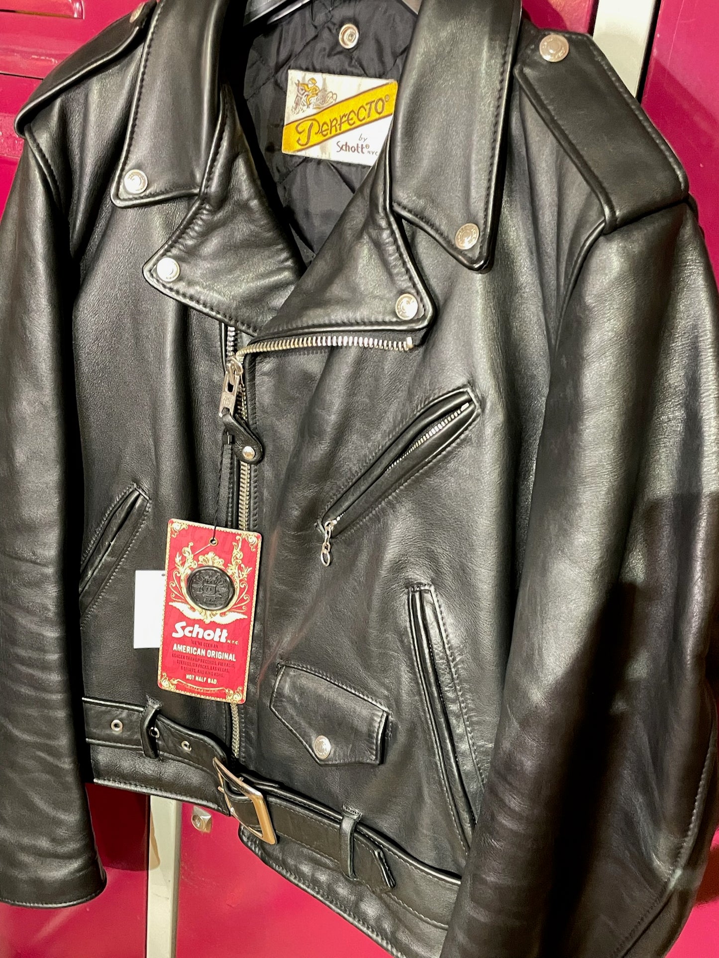 SCHOTT N.Y.C 118 PERFECTO JACKET SZ: 38