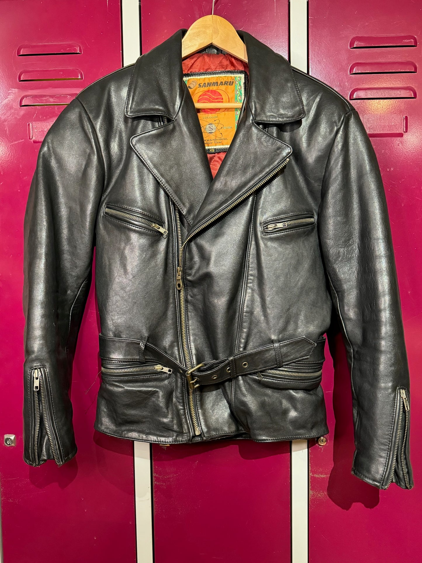 VINTAGE 90s SANMARU WOMENS MOTORCYCLE BIKER LEATHER JACKET SZ: XS