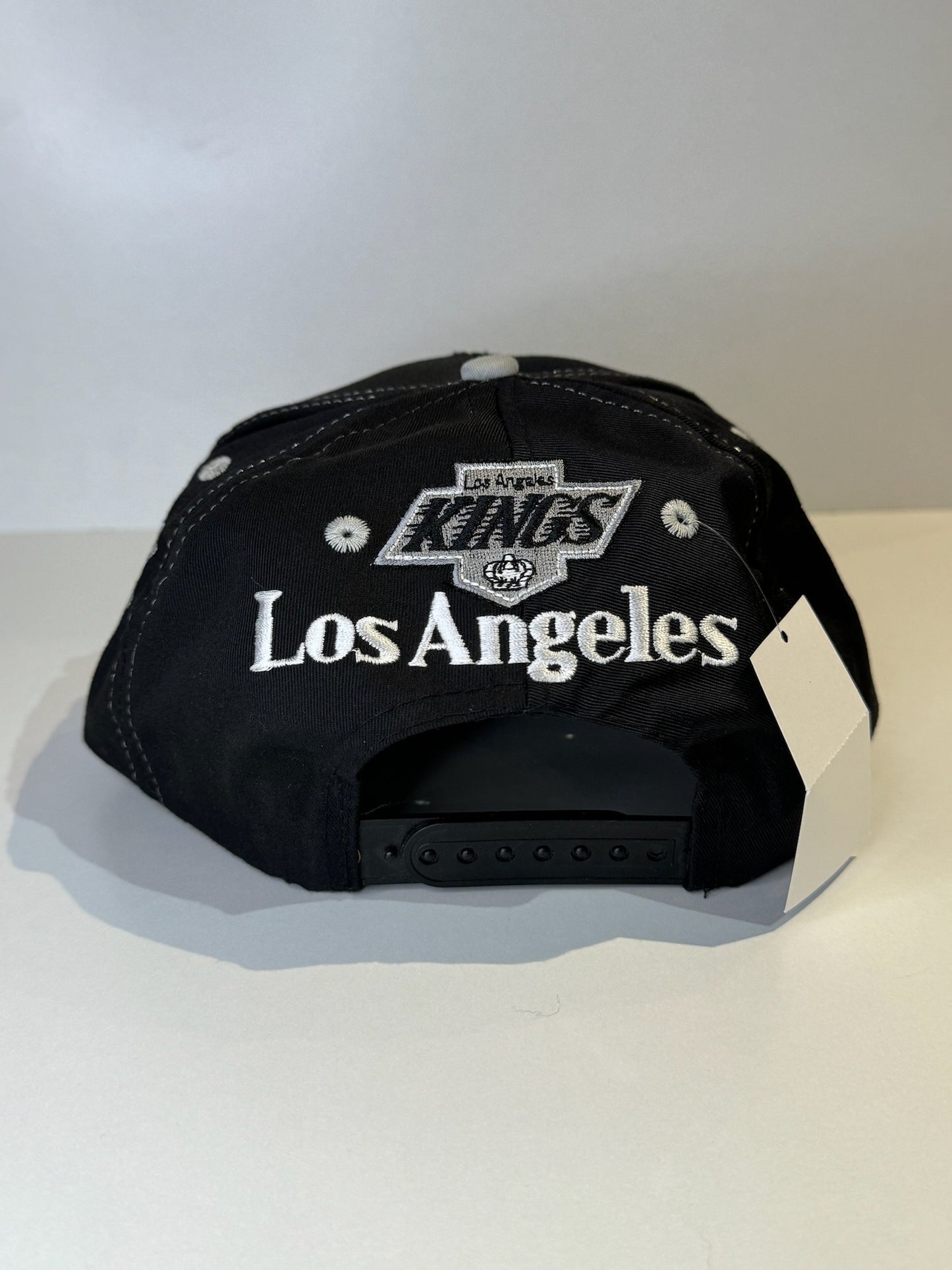 VINTAGE 90s LOS ANGELES KINGS R.O.C SNAPBACK CAP HAT