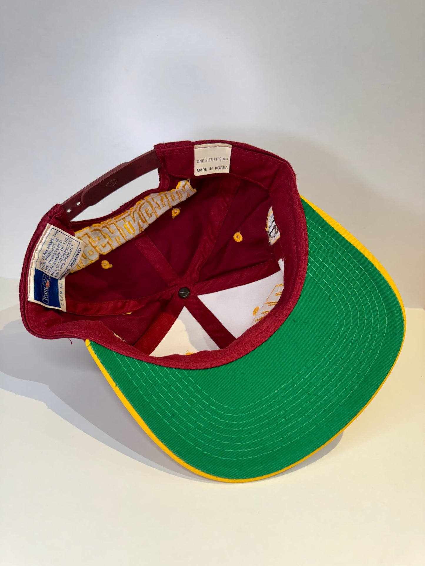VINTAGE 90s WASHINGTON REDSKINS D.P.M SNAPBACK CAP HAT