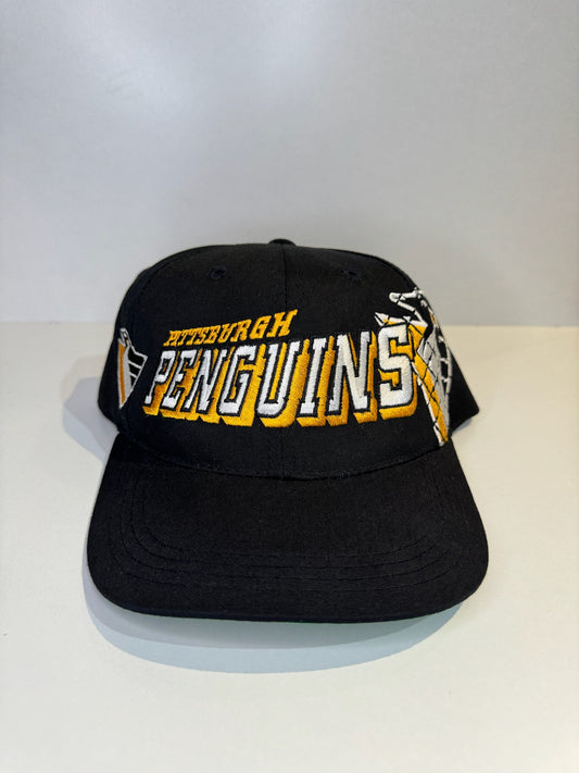 "YOUTH" VINTAGE 90s PITTSBURGH PENGUINS SPORTS SPECIALTIES SNAPBACK CAP HAT