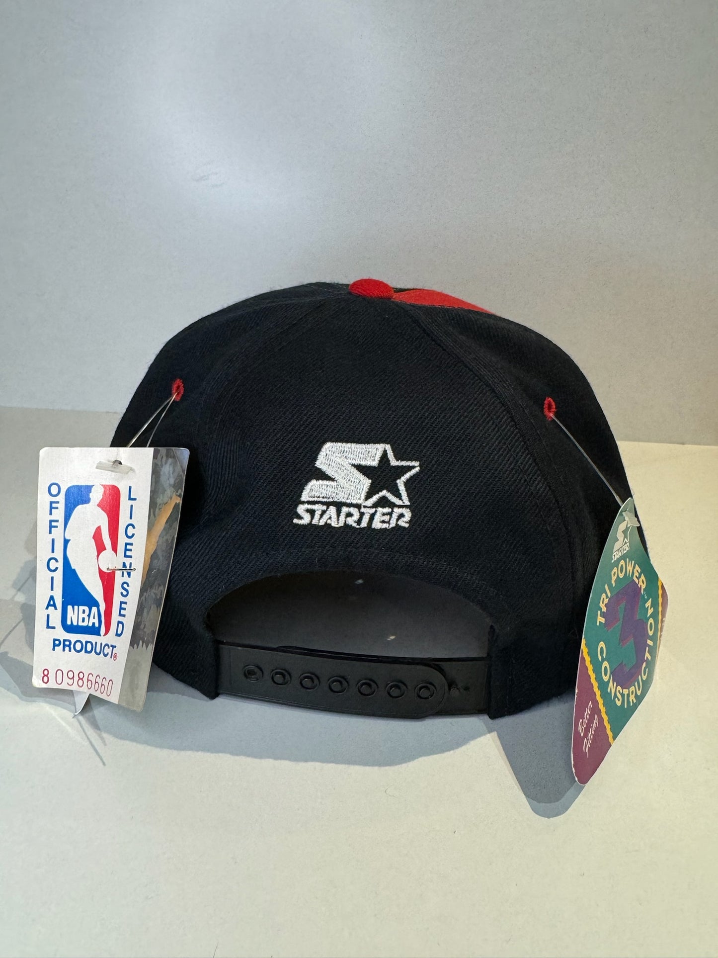 "DS" VINTAGE 90s CHICAGO BULLS STARTER SNAPBACK CAP HAT