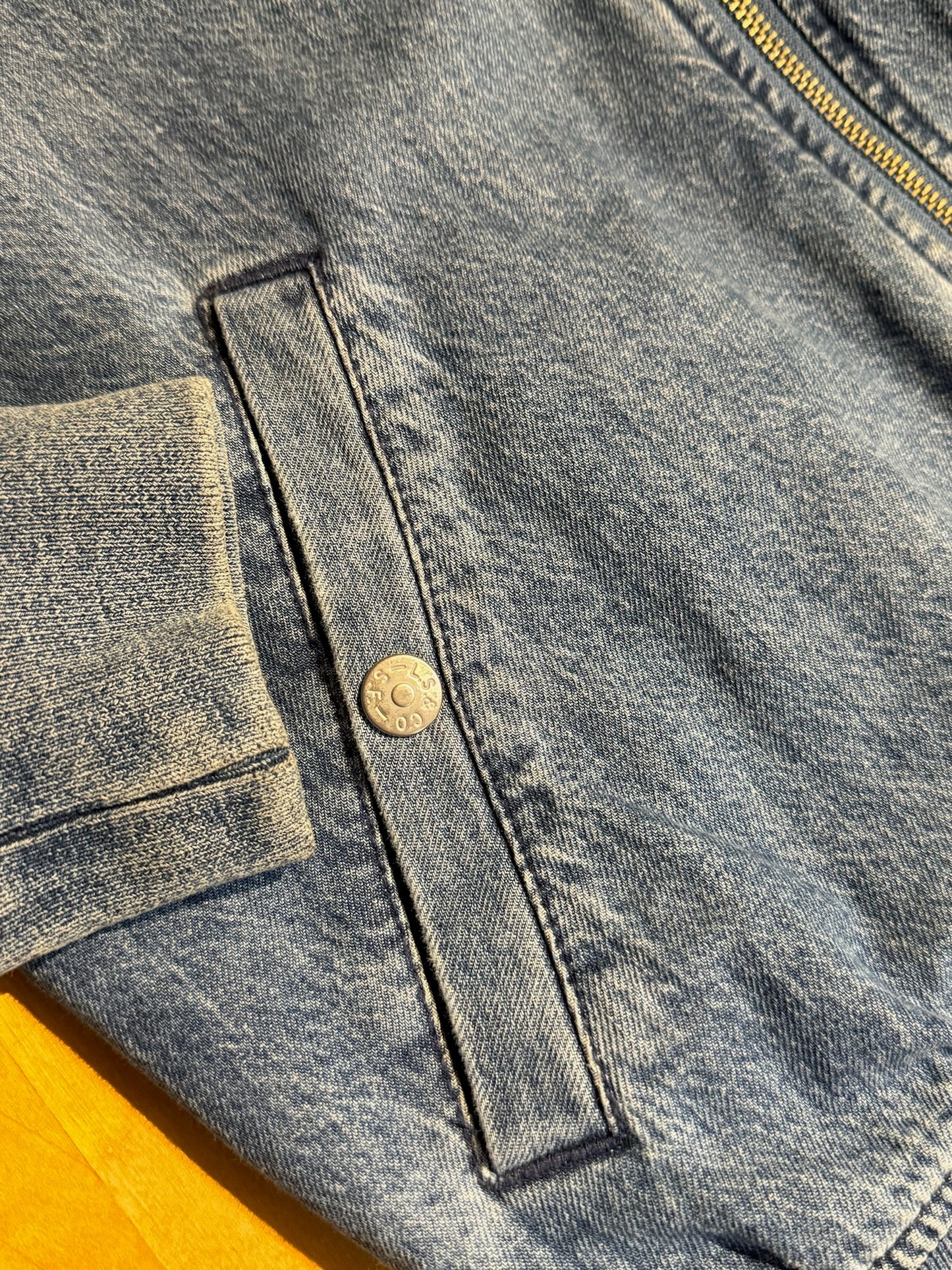 LEVI'S BOMBER DENIM JACKET SZ: S