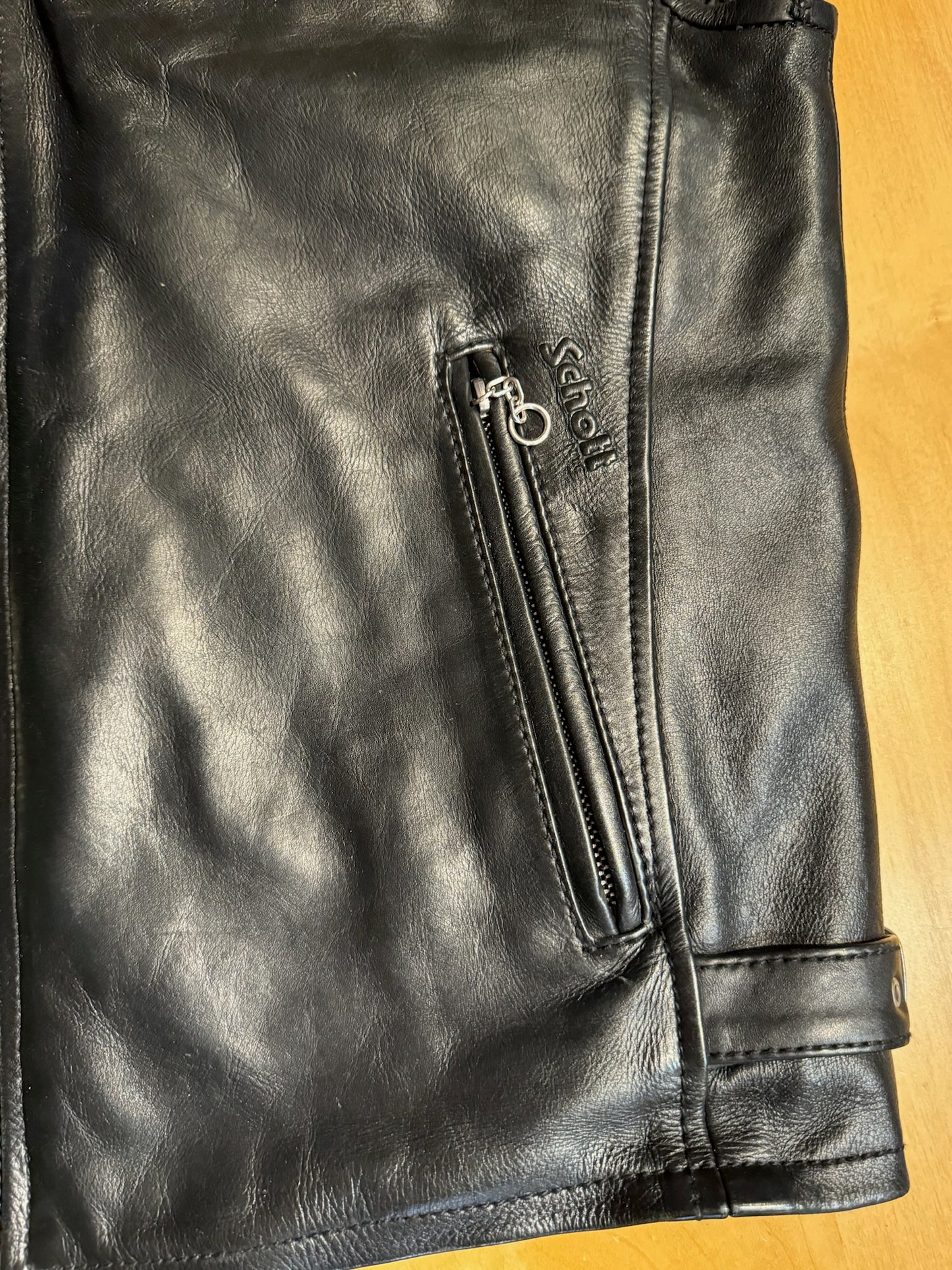 SCHOTT N.Y.C LEATHER BIKER VEST SZ: M