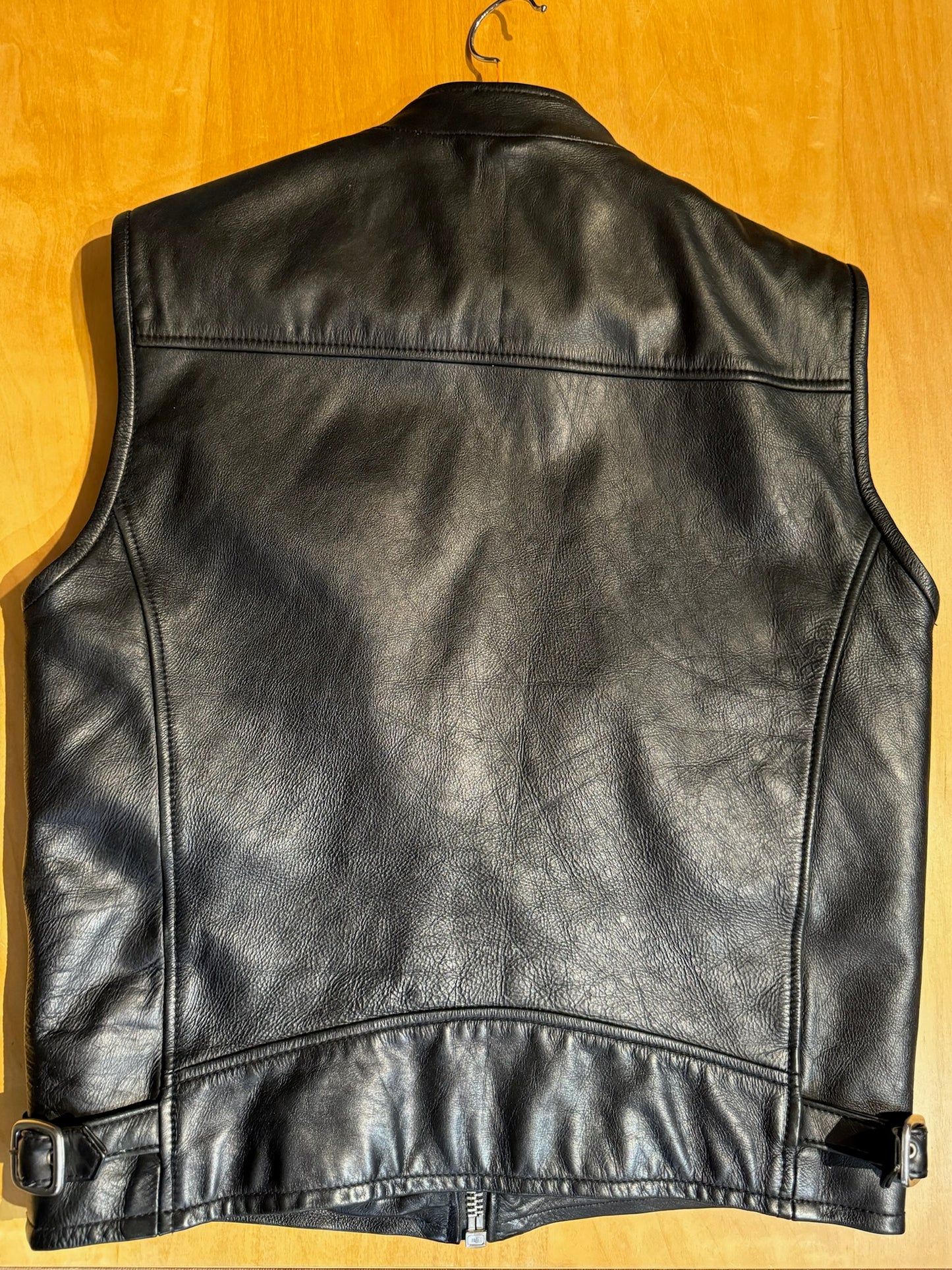 SCHOTT N.Y.C LEATHER BIKER VEST SZ: M