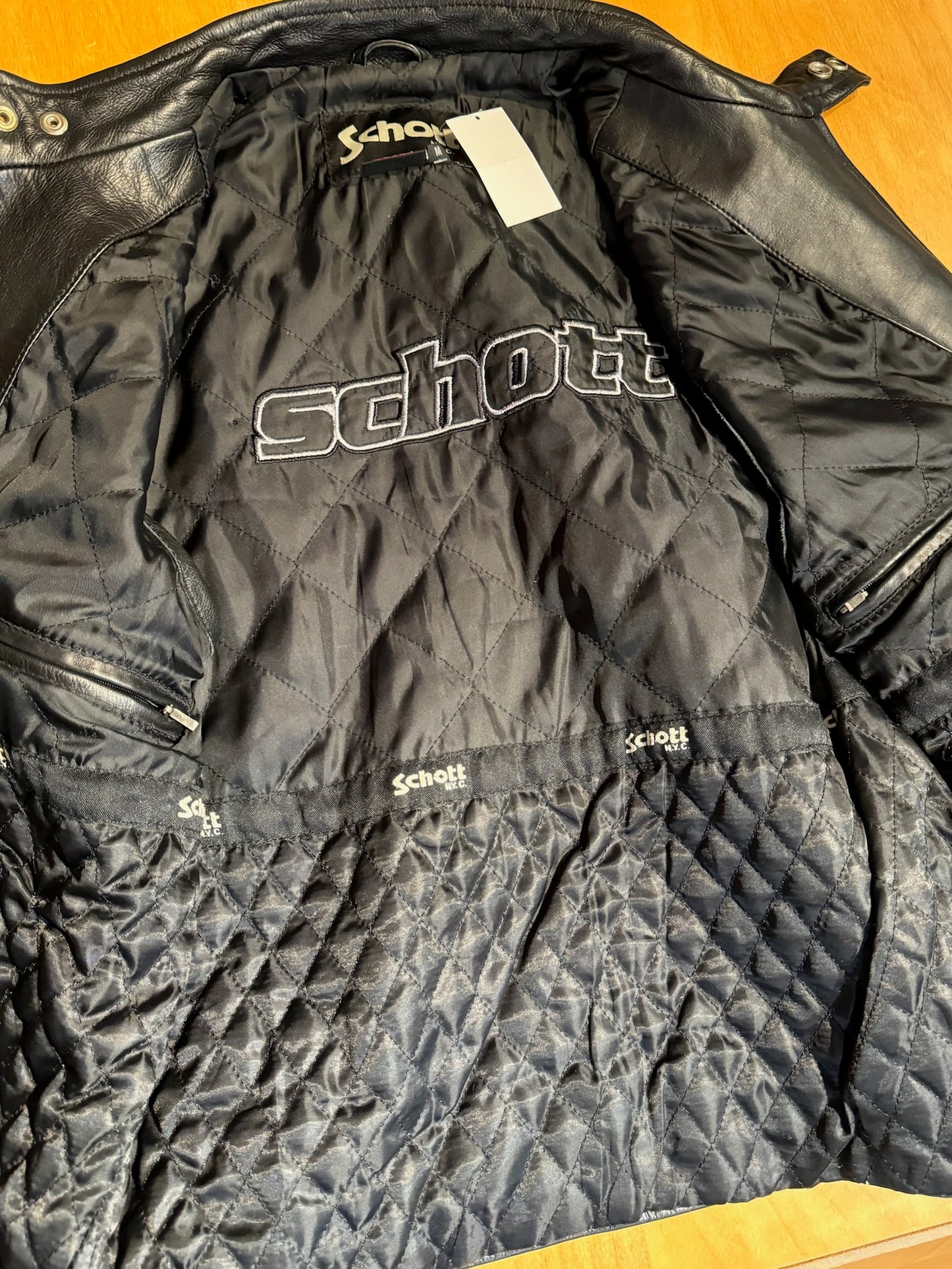 SCHOTT N.Y.C LEATHER BIKER VEST SZ: M