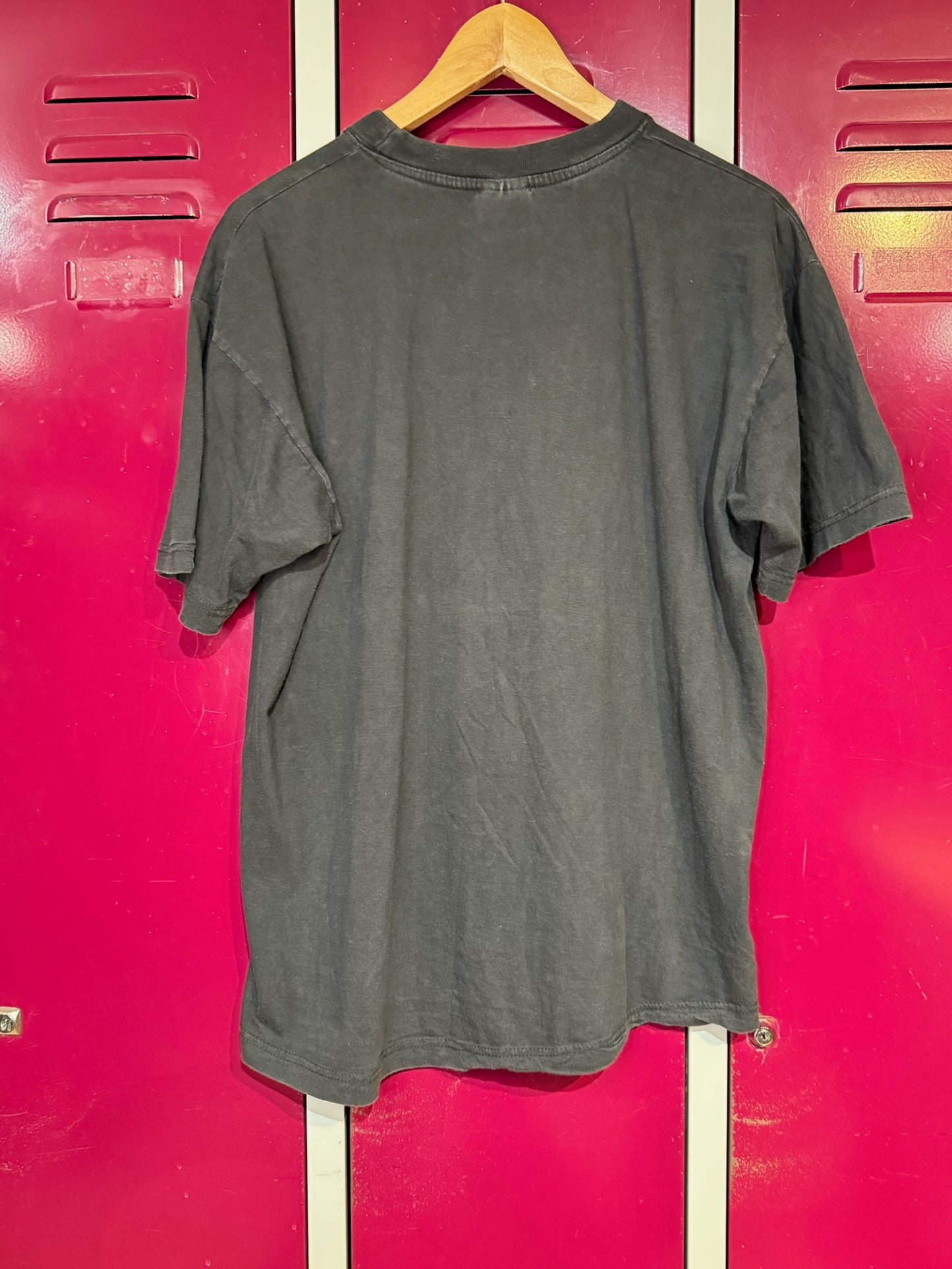 VINTAGE 90s WOLF "FRANCE GRAFFITI" T-SHIRT SZ: L