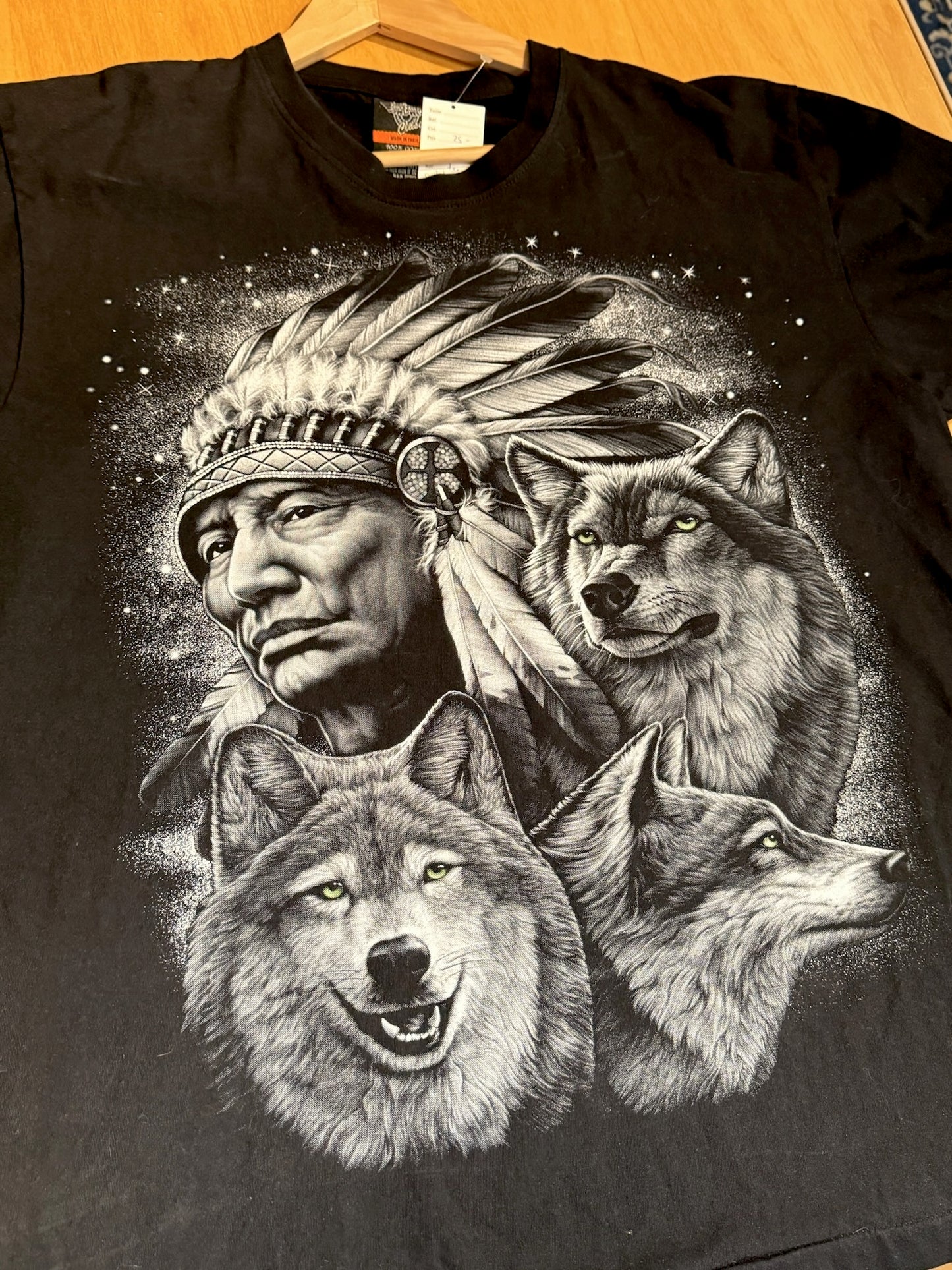 NATIVE AMERICAN CHIEF & WOLVES T-SHIRT SZ: XL