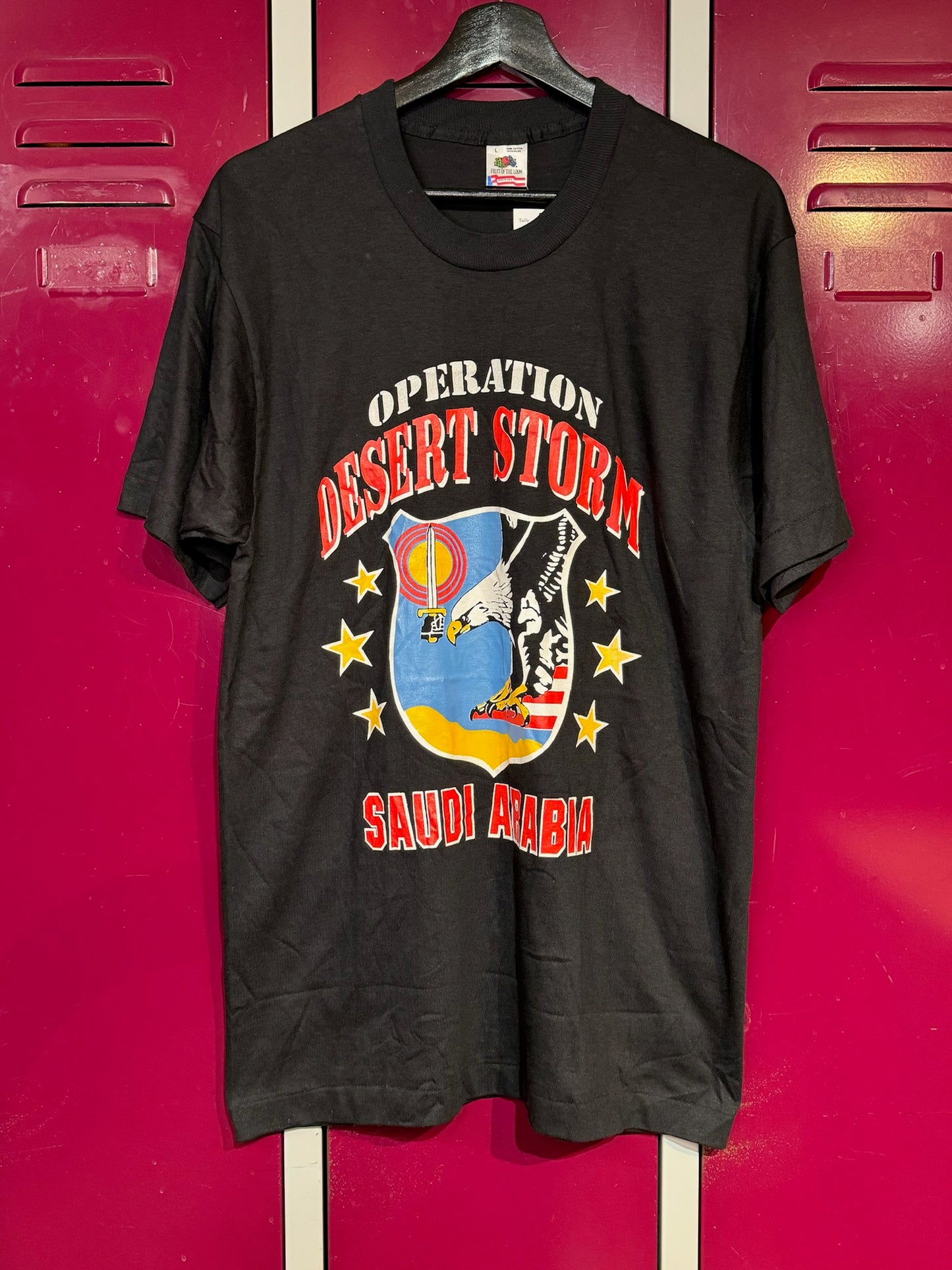 VINTAGE 1991 OPERATION DESERT STORM "SAUDI ARABIA" T-SHIRT SZ: L