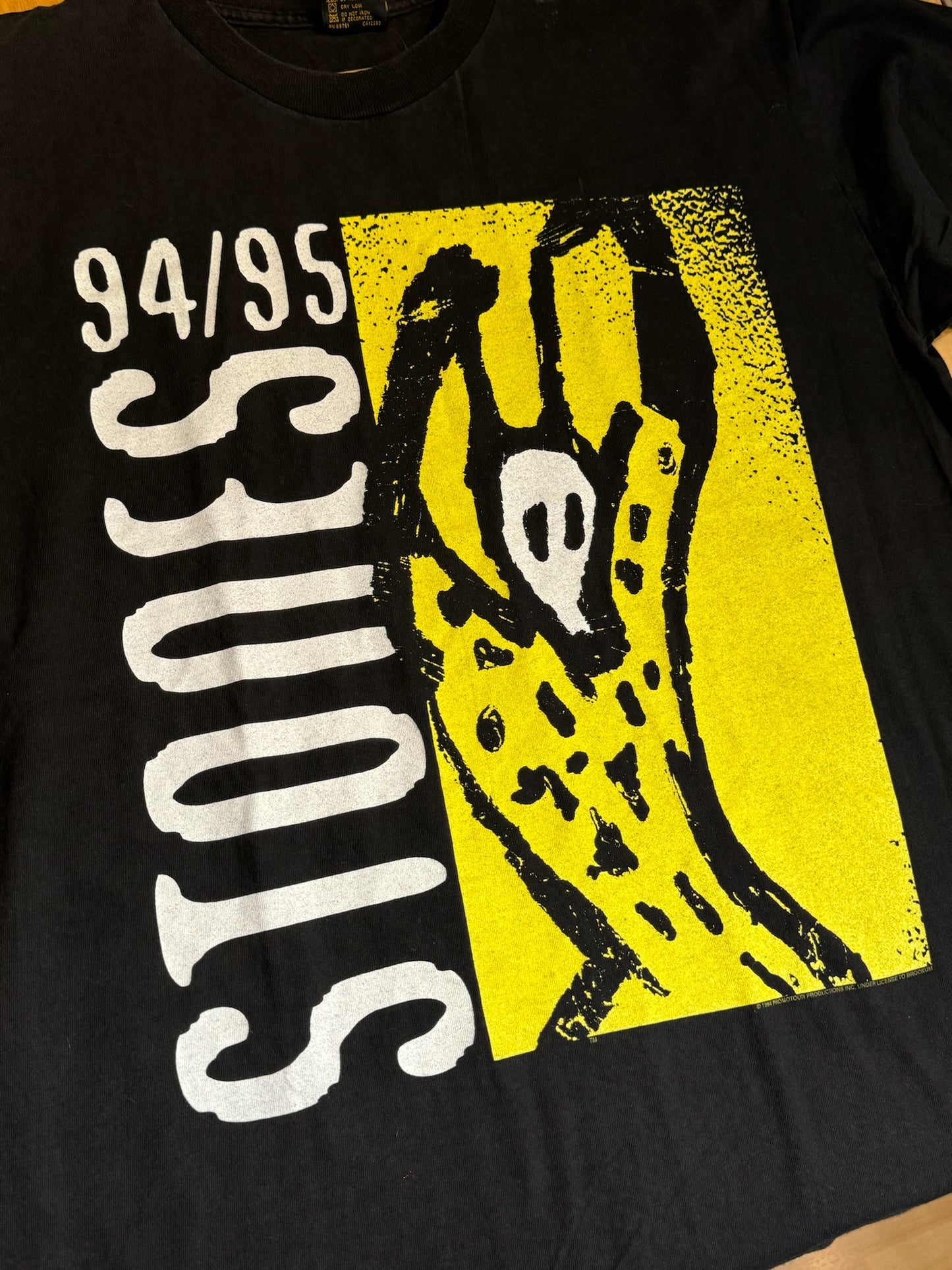 VINTAGE 1994 ROLLING STONES "WORLD TOUR 94/95" MUSIC BAND T-SHIRT SZ: XL