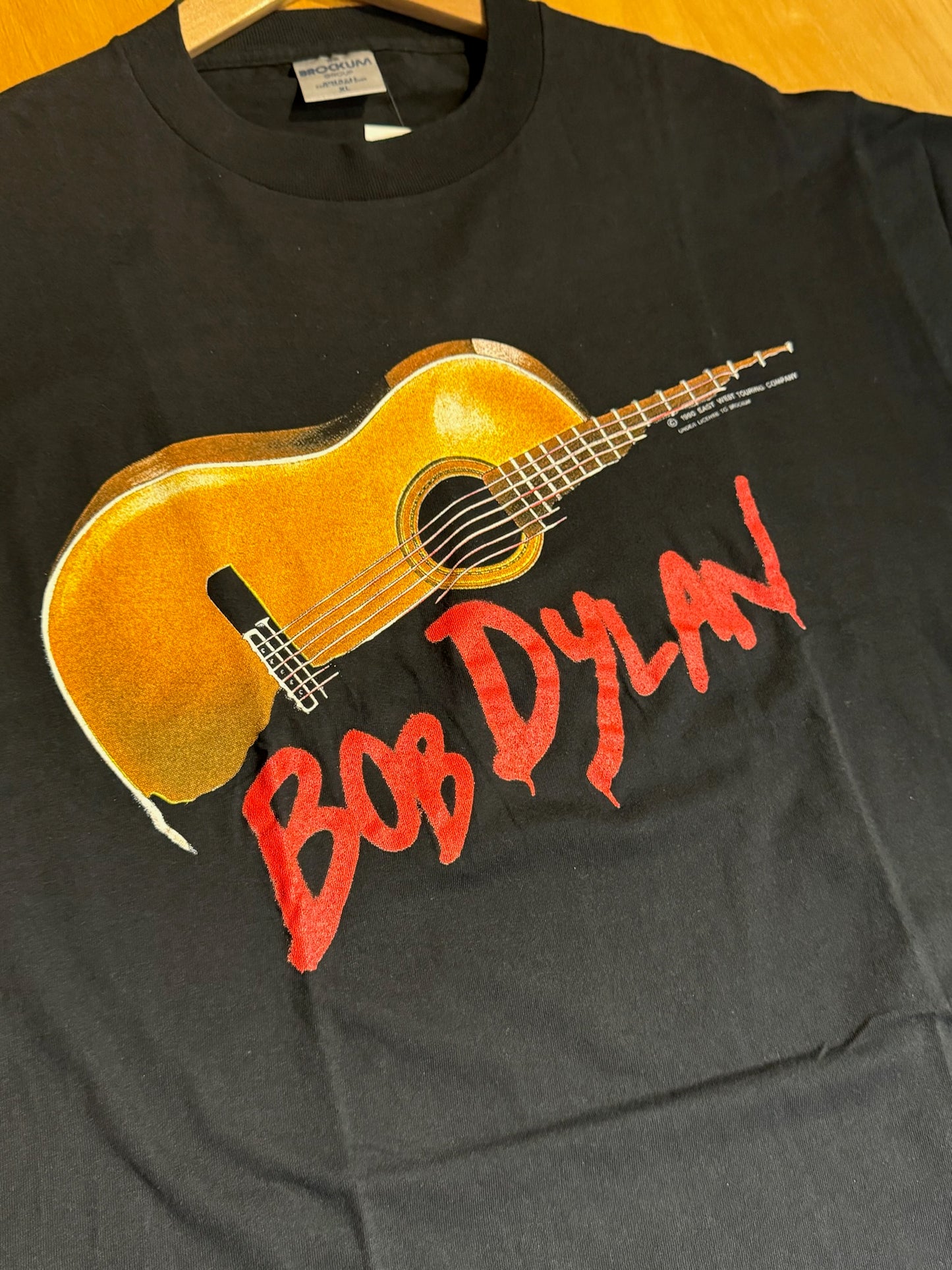 VINTAGE 1990 BOB DYLAN "UNDER THE RED SKY TOUR" MUSIC T-SHIRT SZ: XL