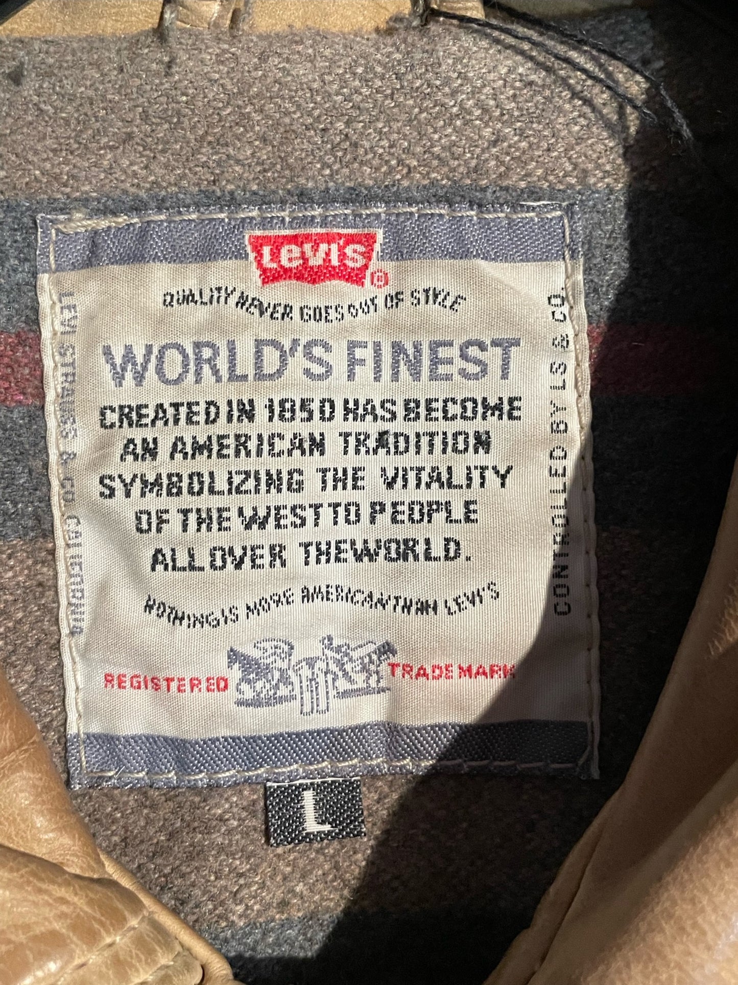 LEVI'S VINTAGE WESTERN TRUCKER LEATHER JACKET  SZ: L