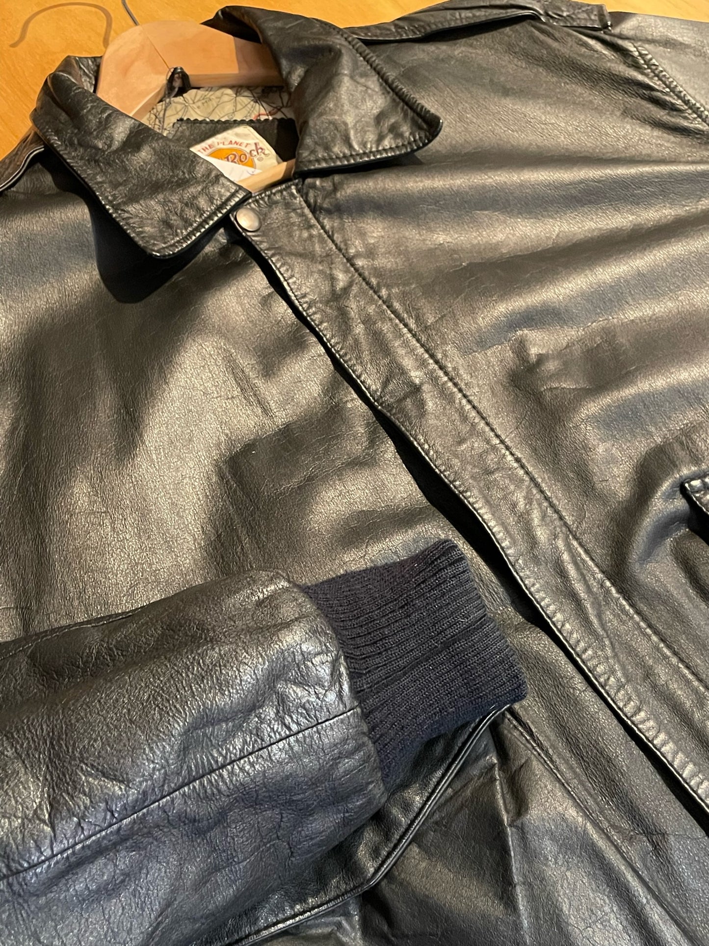 HARD ROCK CAFE VINTAGE LEATHER FLIGHT JACKET SZ: L