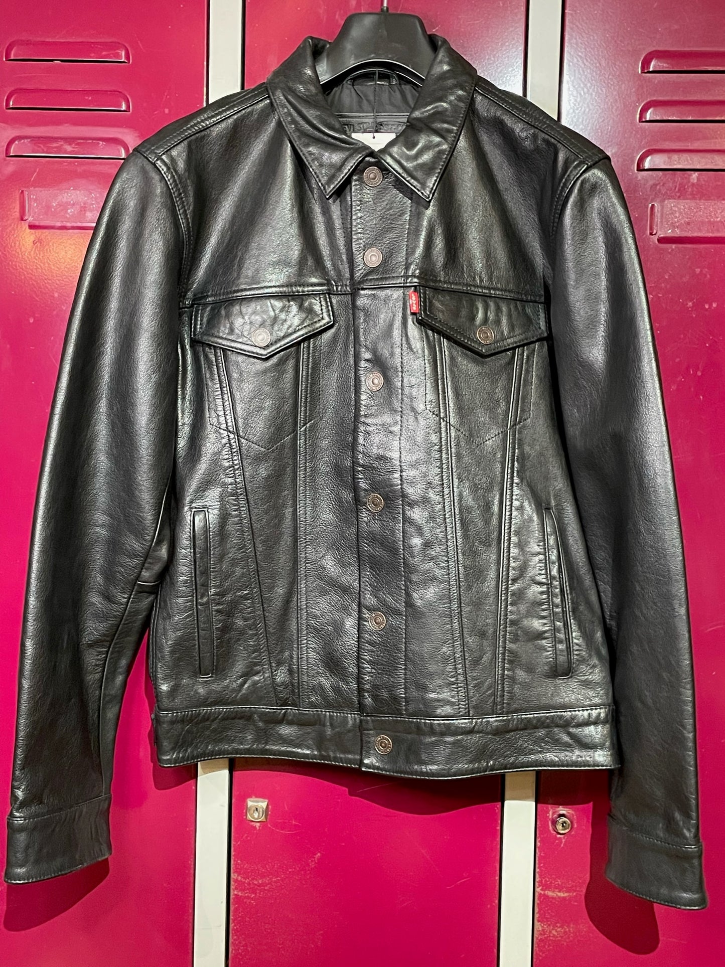 LEVI'S LEATHER TRUCKER JACKET SZ: S