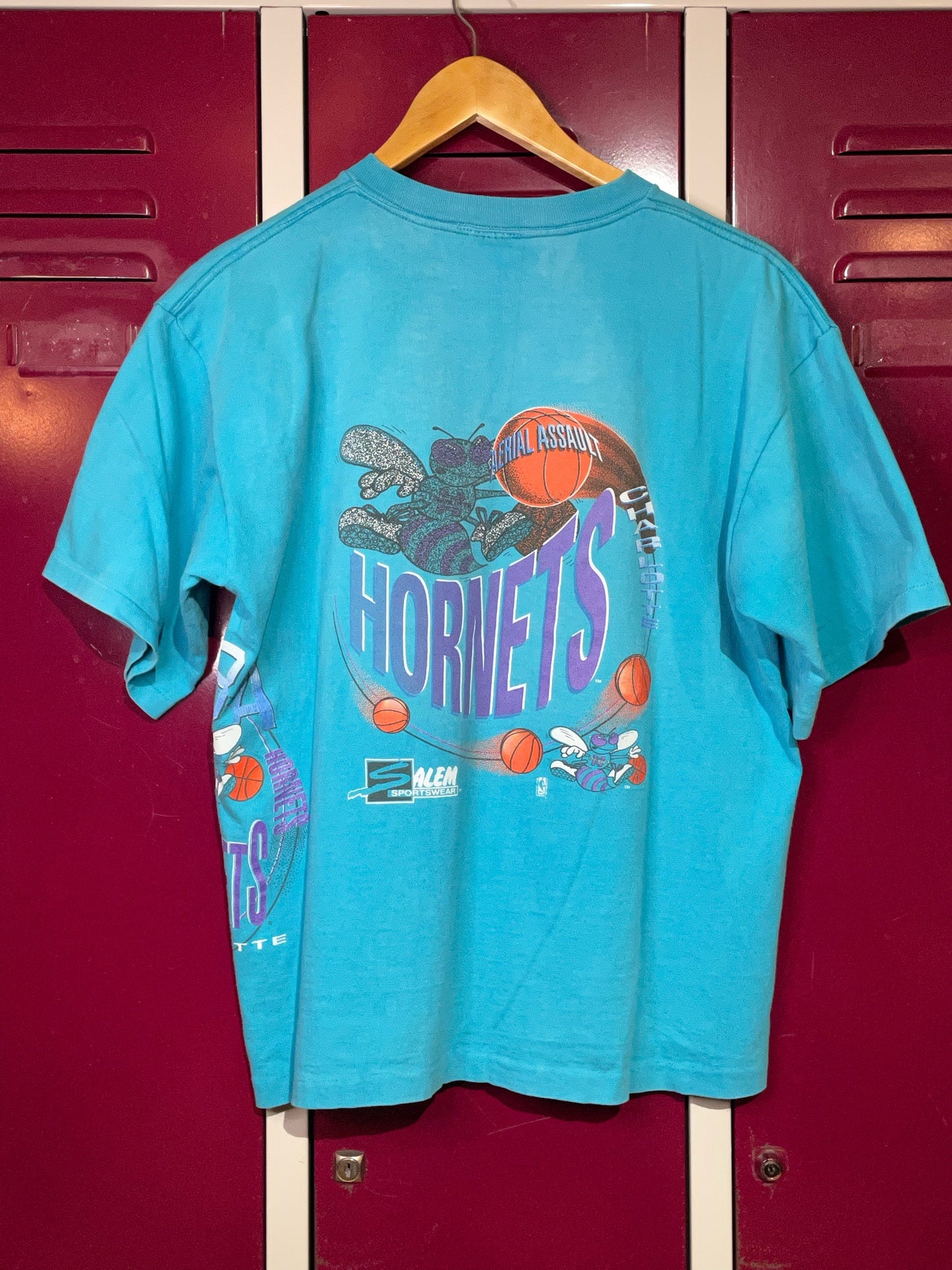"KIDS" VINTAGE SALEM CHARLOTTE HORNETS NBA BASKETBALL T-SHIRT SZ: 14-16 = XS/S