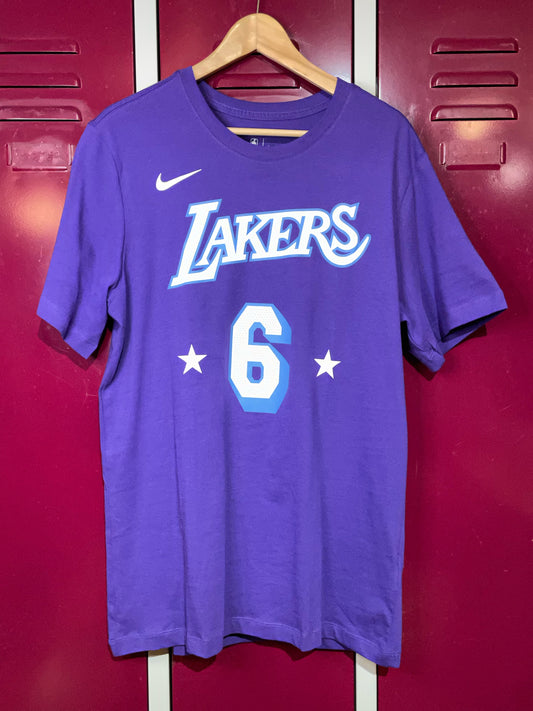 "DS" NIKE LOS ANGELES LAKERS "LEBRON JAMES" NBA T-SHIRT  SZ: M