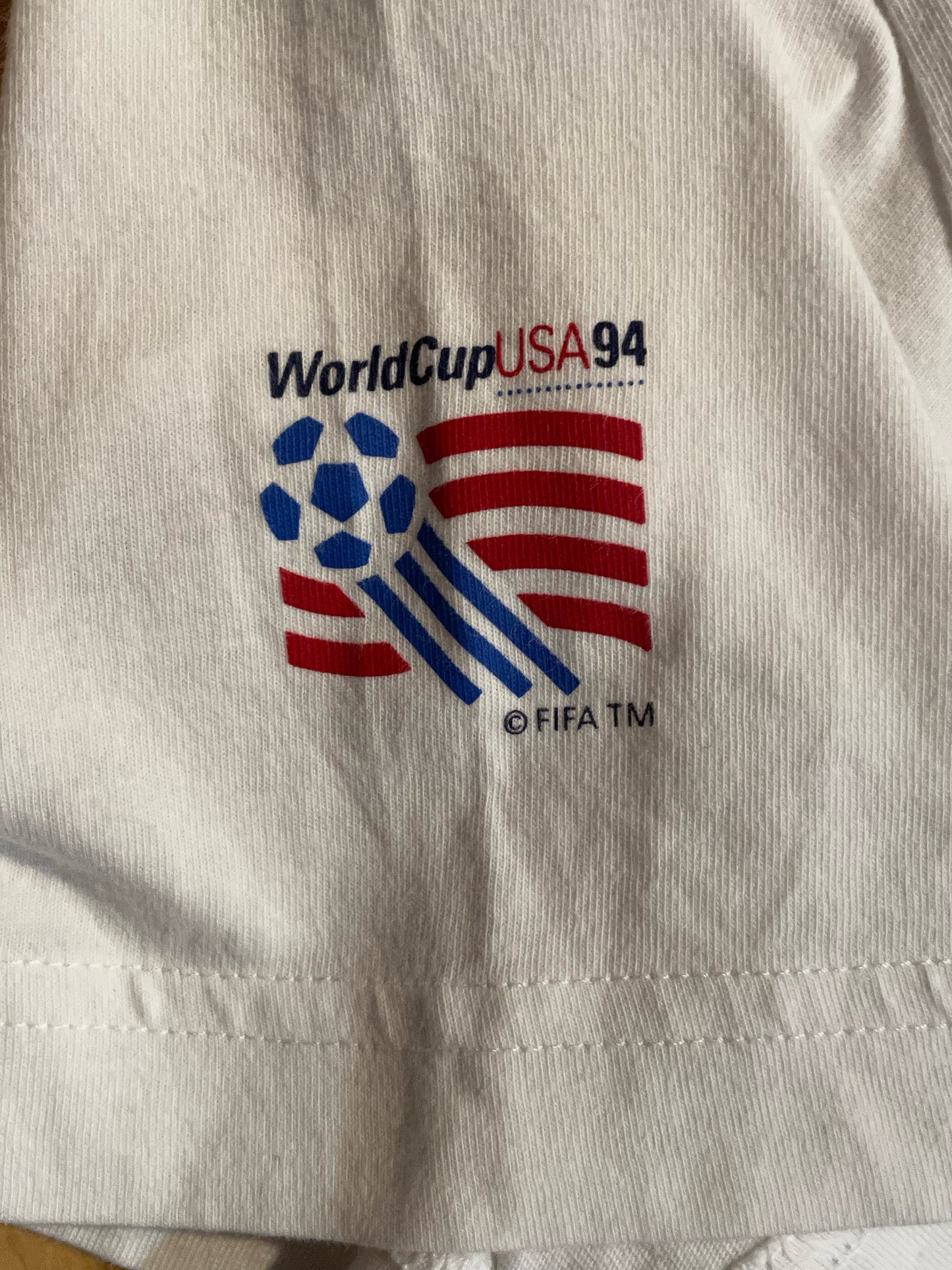 VINTAGE ADIDAS WORLD CUP USA 94 SOCCER T-SHIRT SZ: M