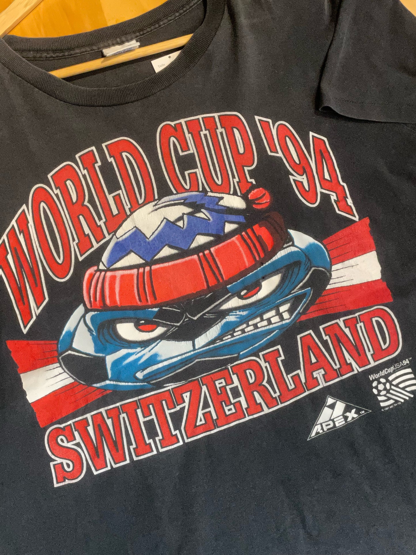 VINTAGE 1991 APEX ONE WORLD CUP '94 USA SWITZERLAND TEAM SOCCER T-SHIRT  SZ: L