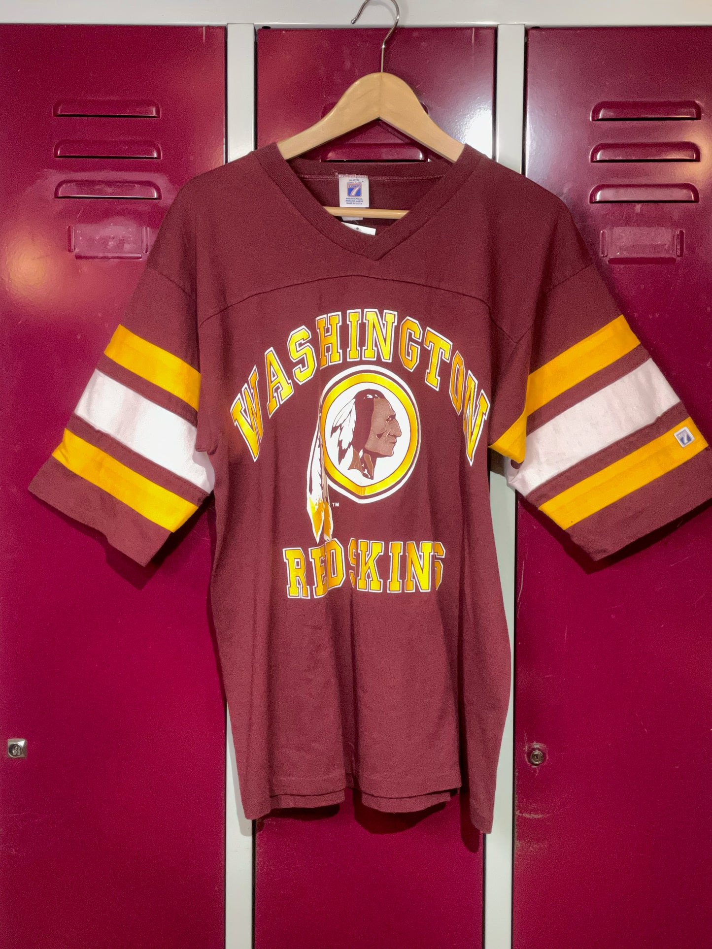 VINTAGE LOGO 7 WASHINGTON REDSKINS NFL T-SHIRT SZ: L