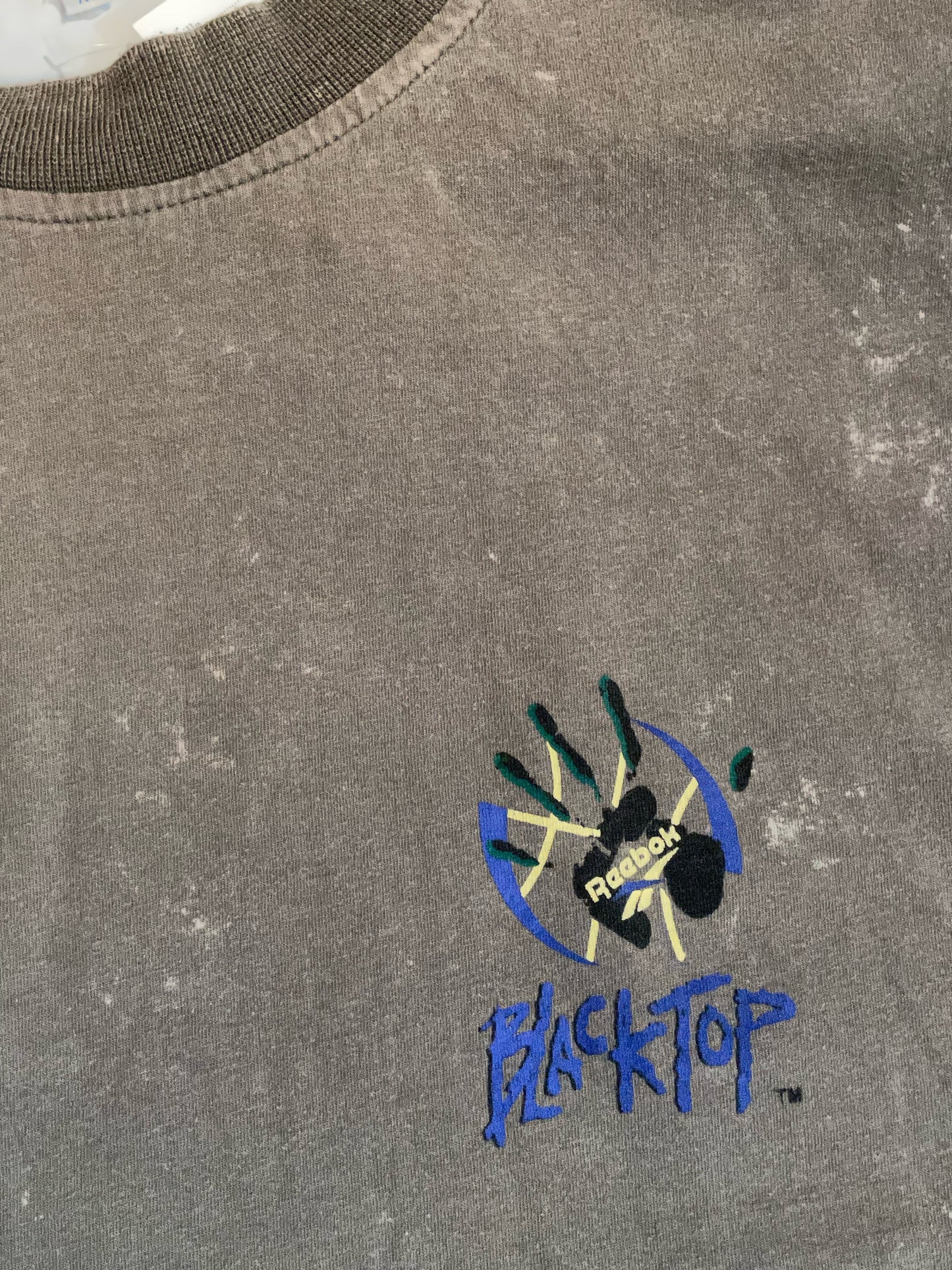 VINTAGE 90S REEBOK BLACKTOP BASKETBALL T-SHIRT SZ: XL