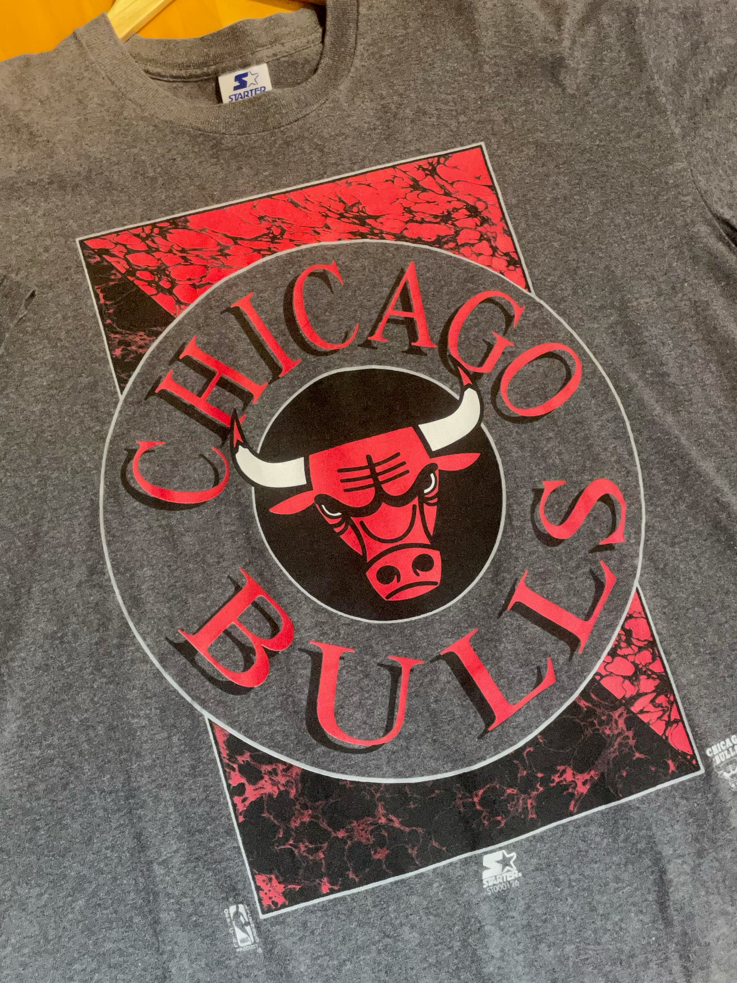 VINTAGE STARTER 90S CHICAGO BULLS NBA BASKETBALL T-SHIRT SZ: XL