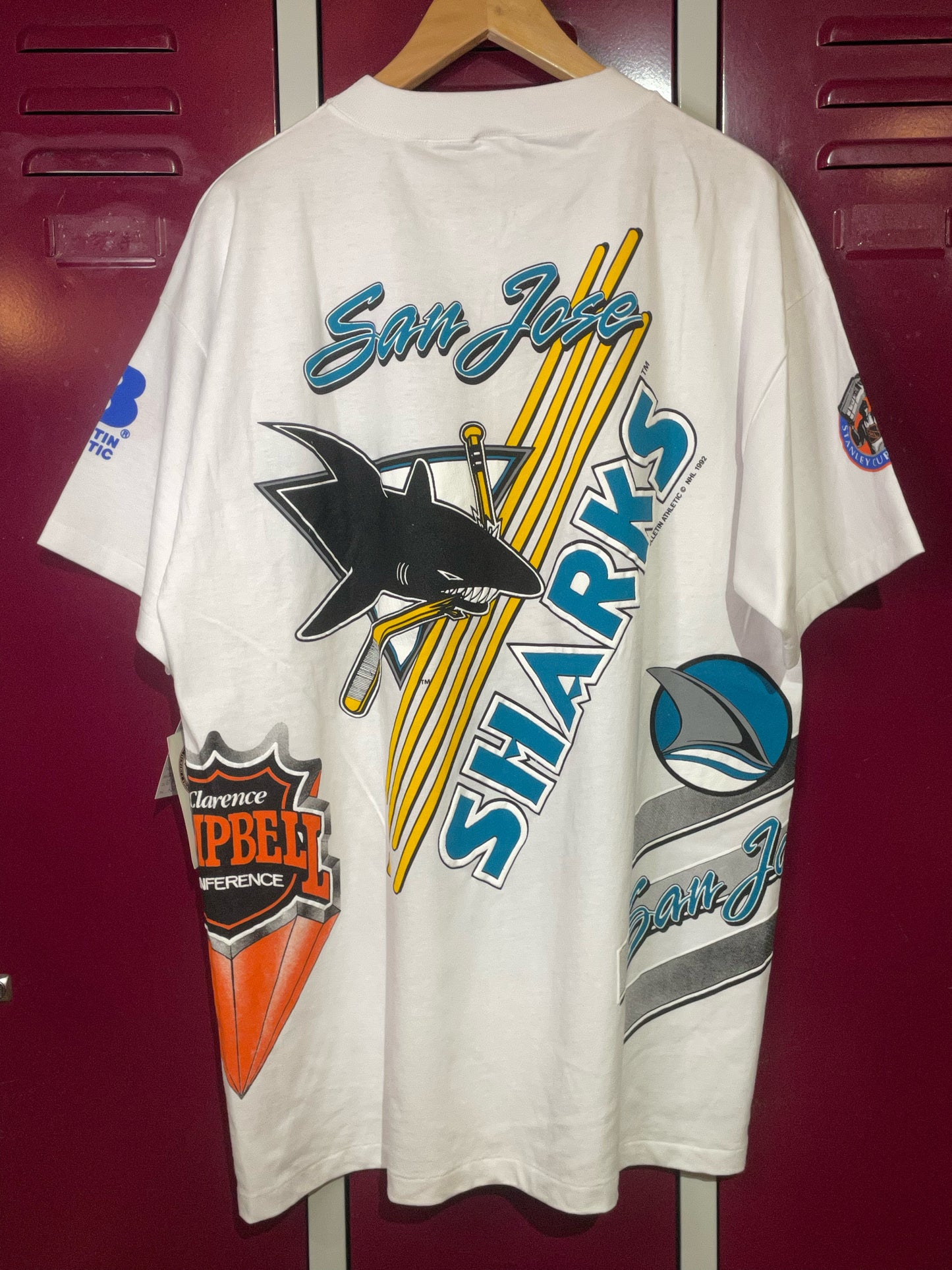 "DS" VINTAGE 1992 BULLETIN ATHLETIC SAN JOSE SHARKS NHL T-SHIRT SZ: ONE SIZE